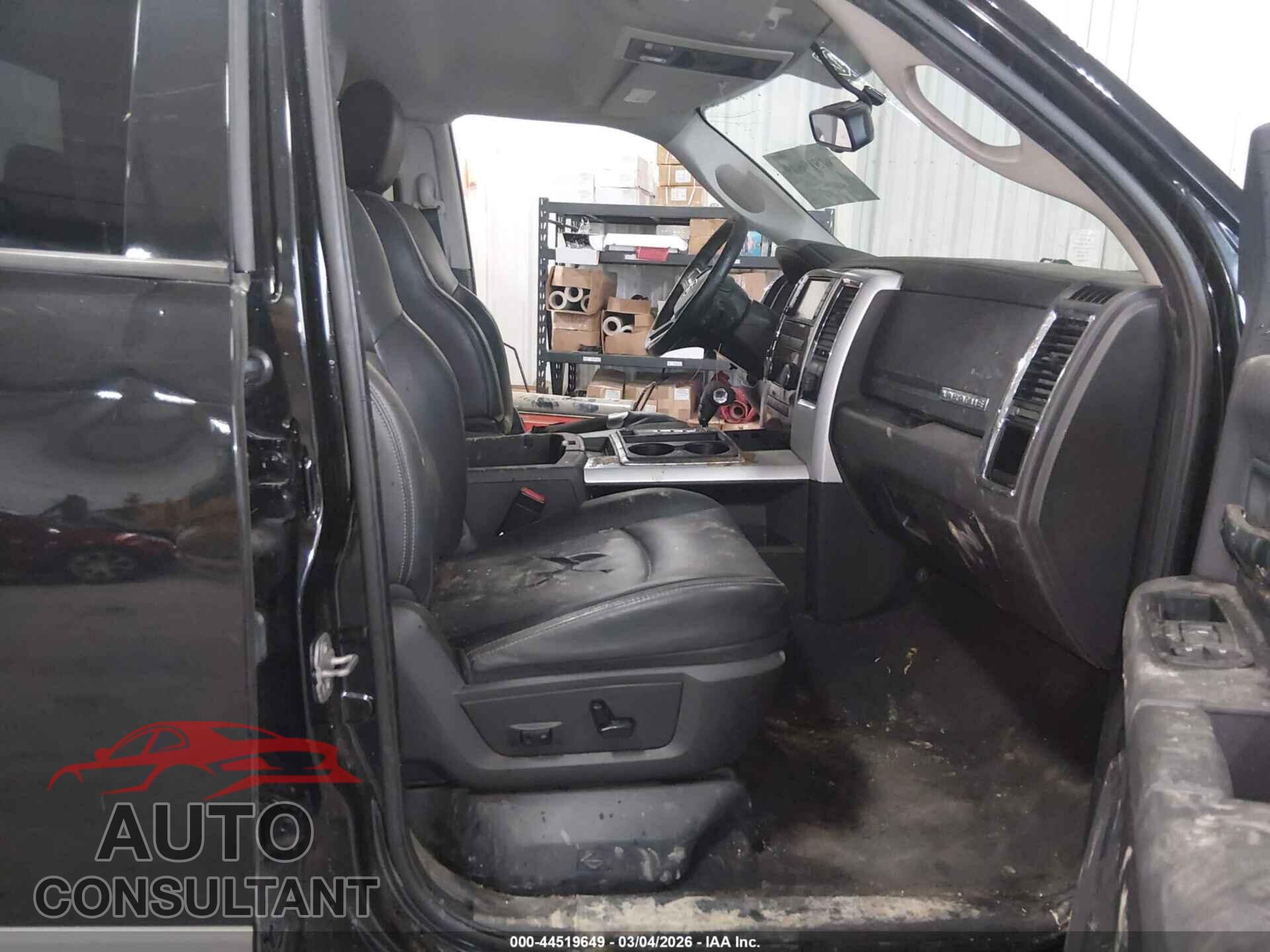 DODGE RAM 1500 2010 - 1D7RV1GT7AS103362
