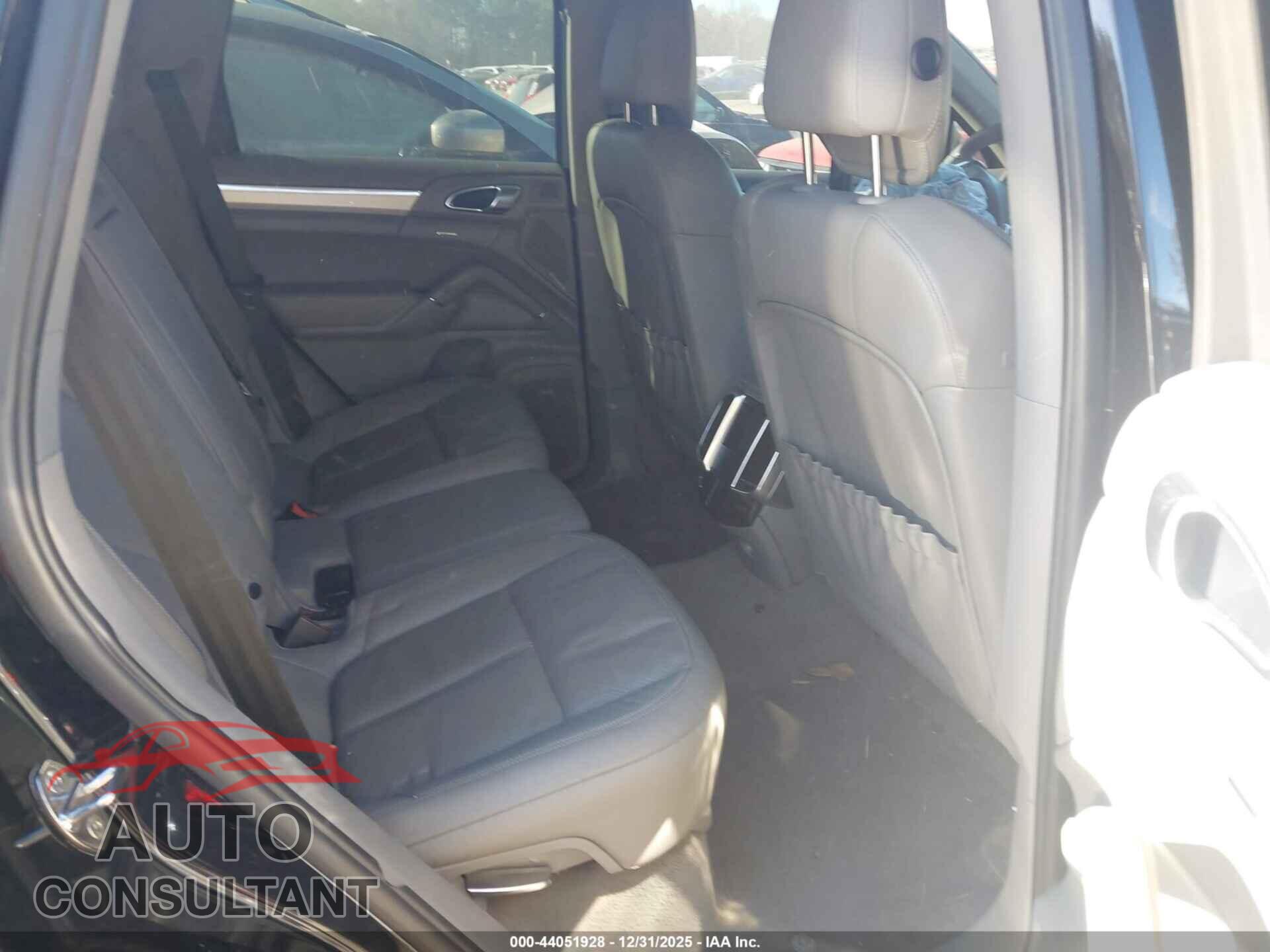 PORSCHE CAYENNE 2011 - WP1AB2A21BLA44986