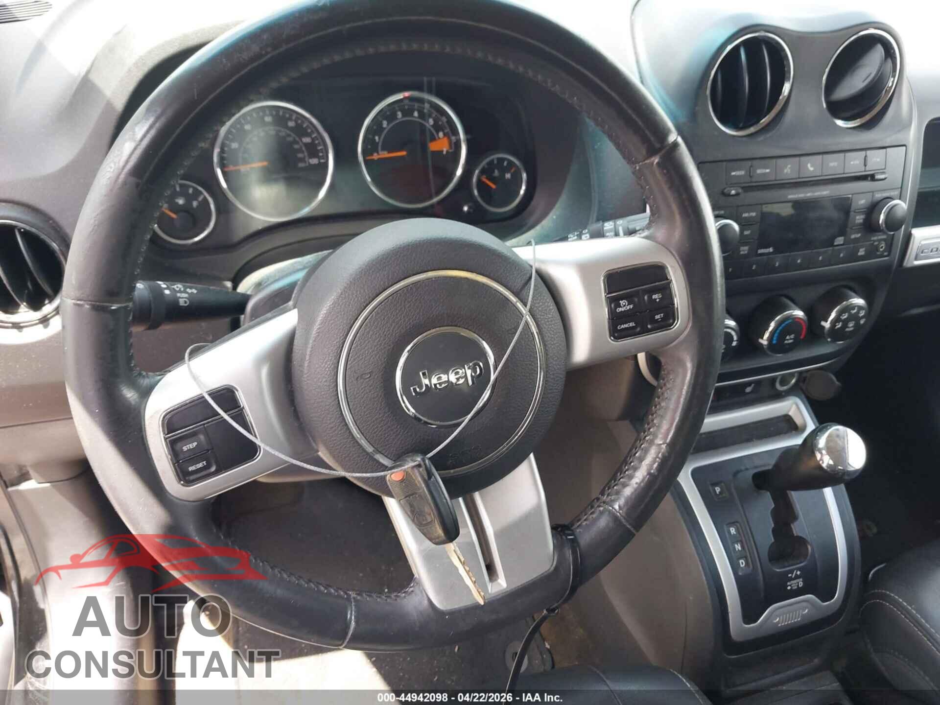 JEEP COMPASS 2016 - 1C4NJCEA3GD735323