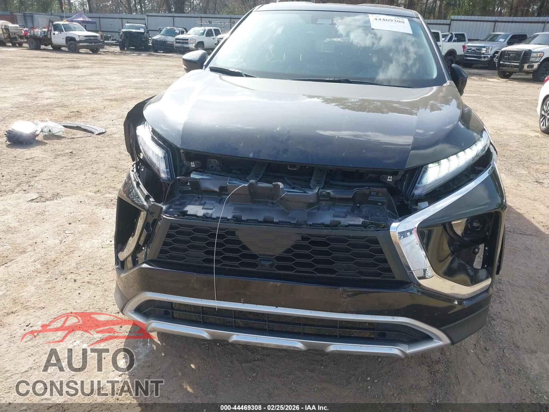MITSUBISHI ECLIPSE CROSS 2025 - JA4ATWAA0SZ038245