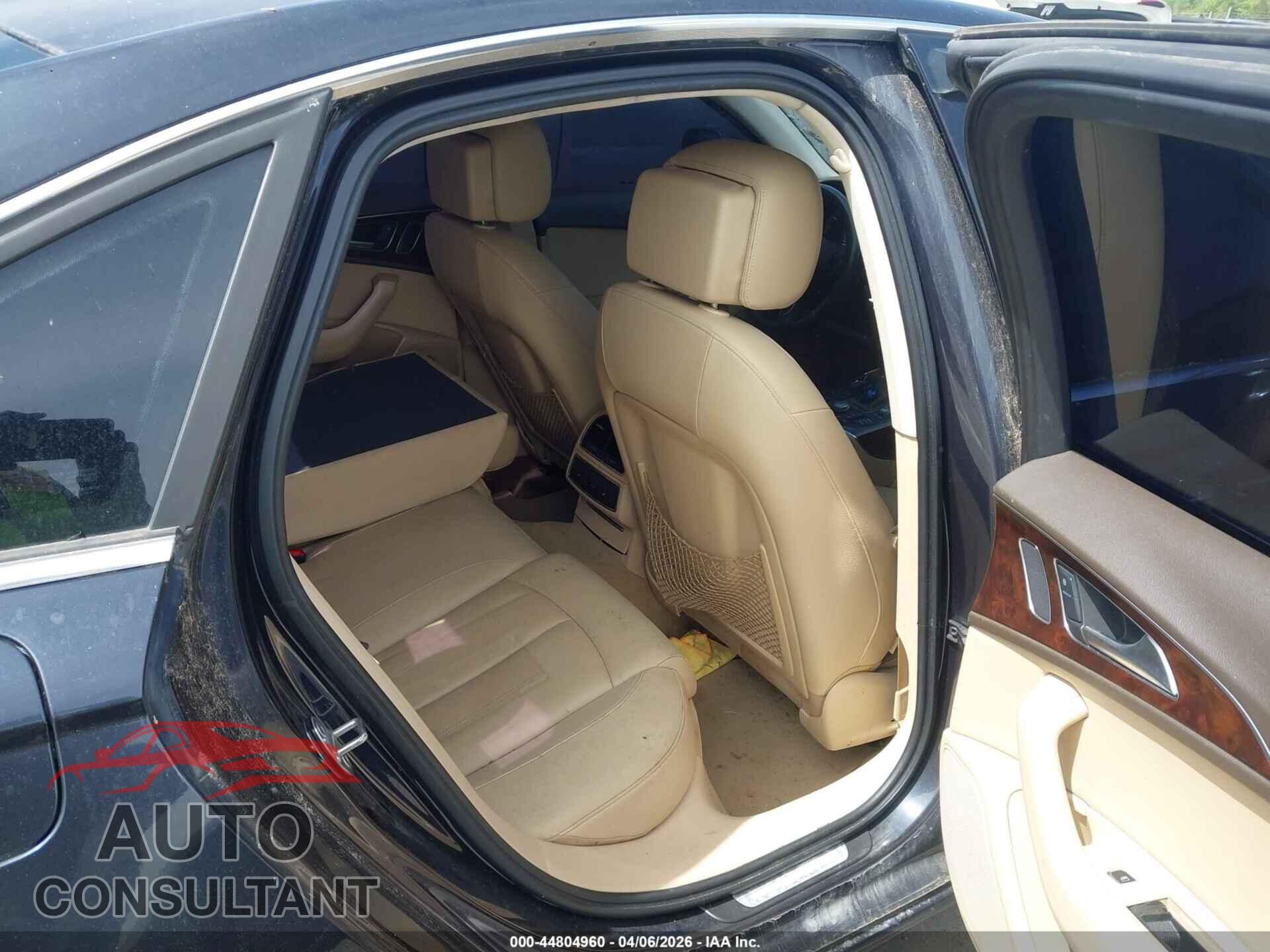 AUDI A6 2013 - WAUDFAFC1DN074492