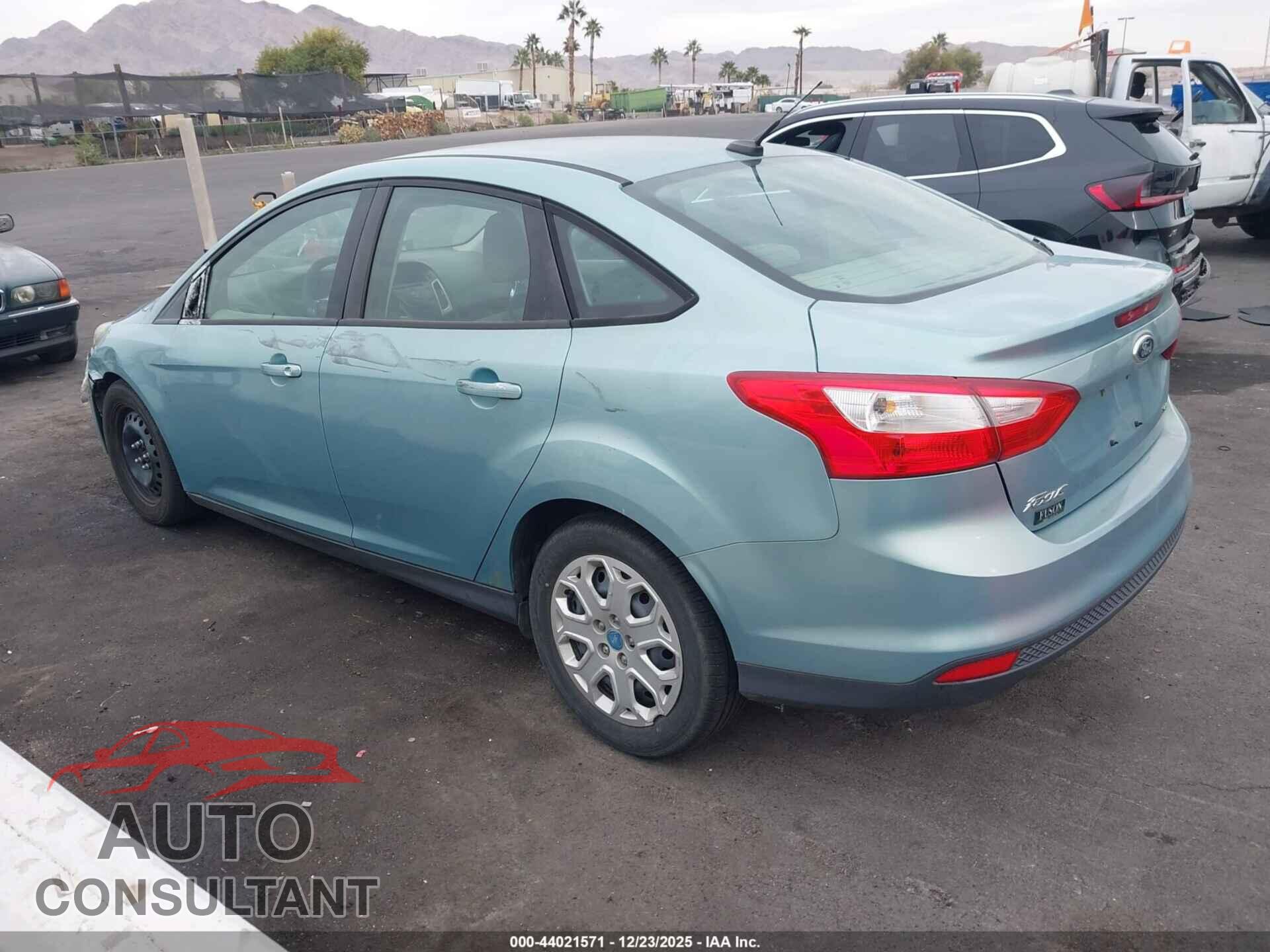 FORD FOCUS 2012 - 1FAHP3F24CL249788