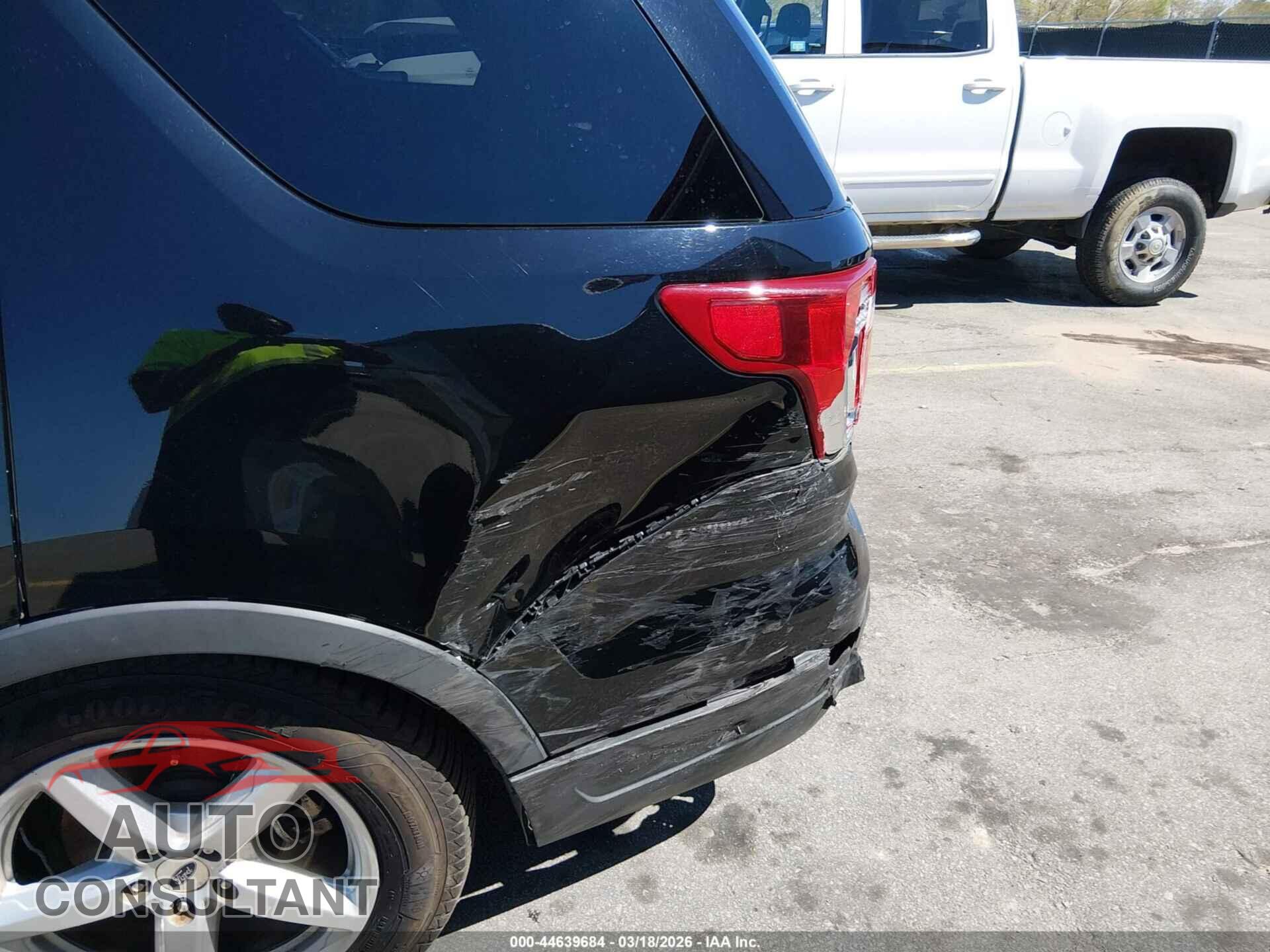FORD EXPLORER 2018 - 1FM5K7B82JGB00178