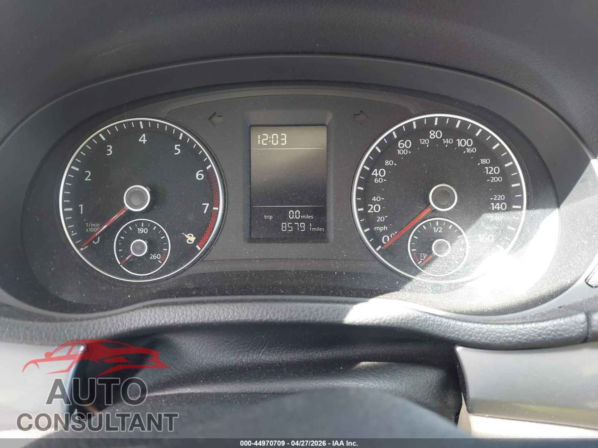 VOLKSWAGEN PASSAT 2015 - 1VWAT7A37FC093942
