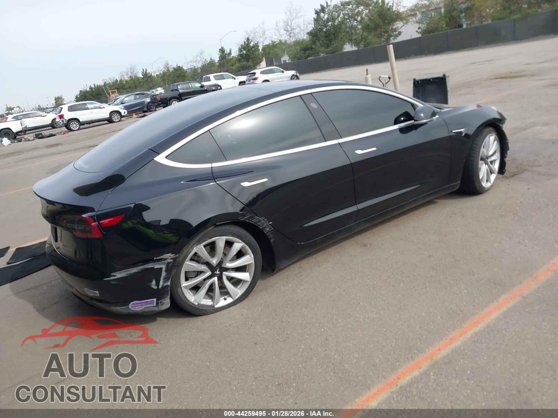 TESLA MODEL 3 2018 - 5YJ3E1EB7JF186833