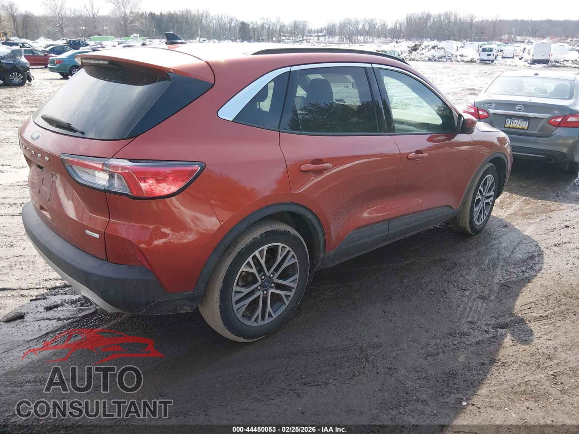 FORD ESCAPE 2020 - 1FMCU0H67LUA04968