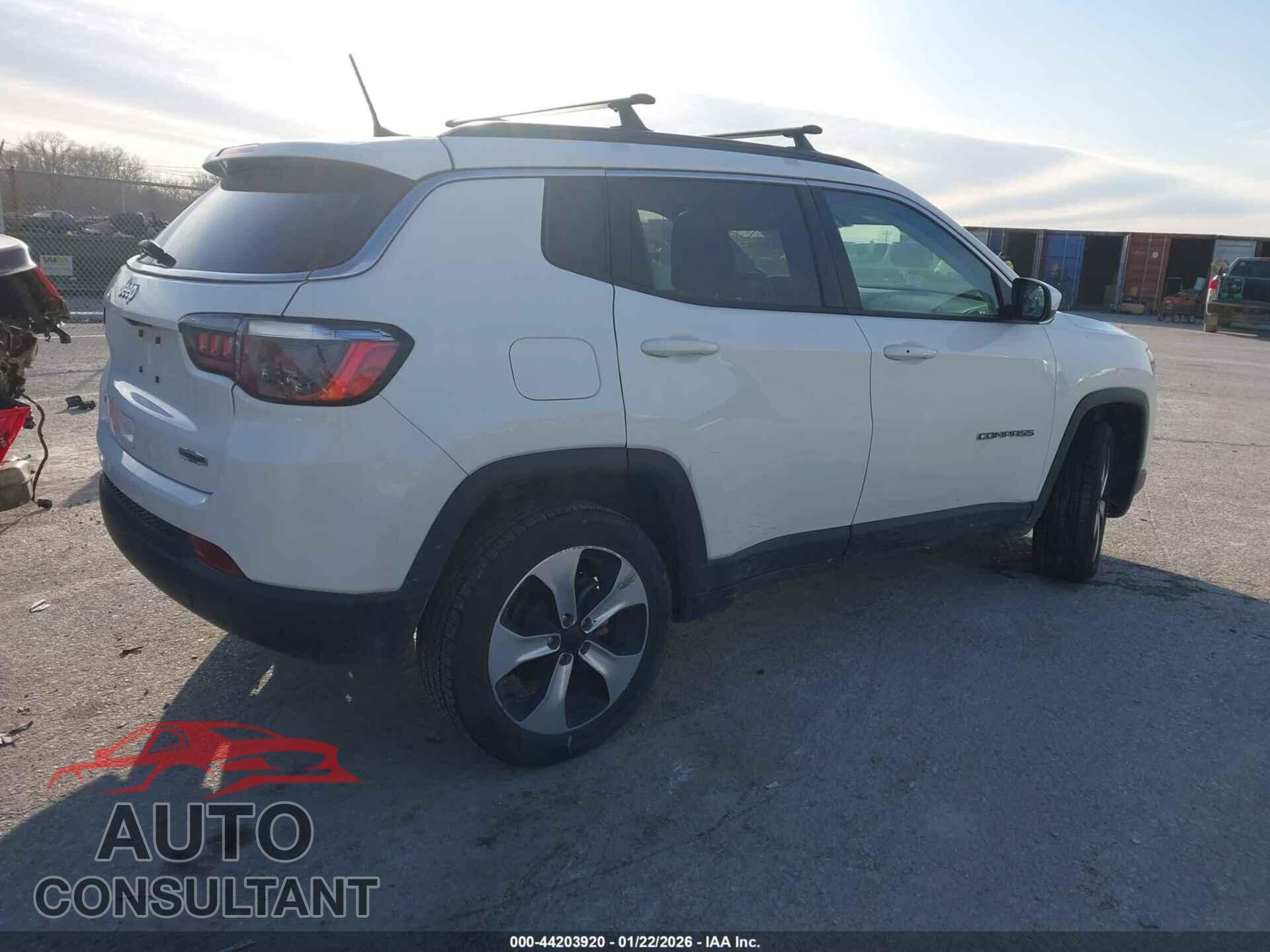 JEEP COMPASS 2020 - 3C4NJDBB1LT251982