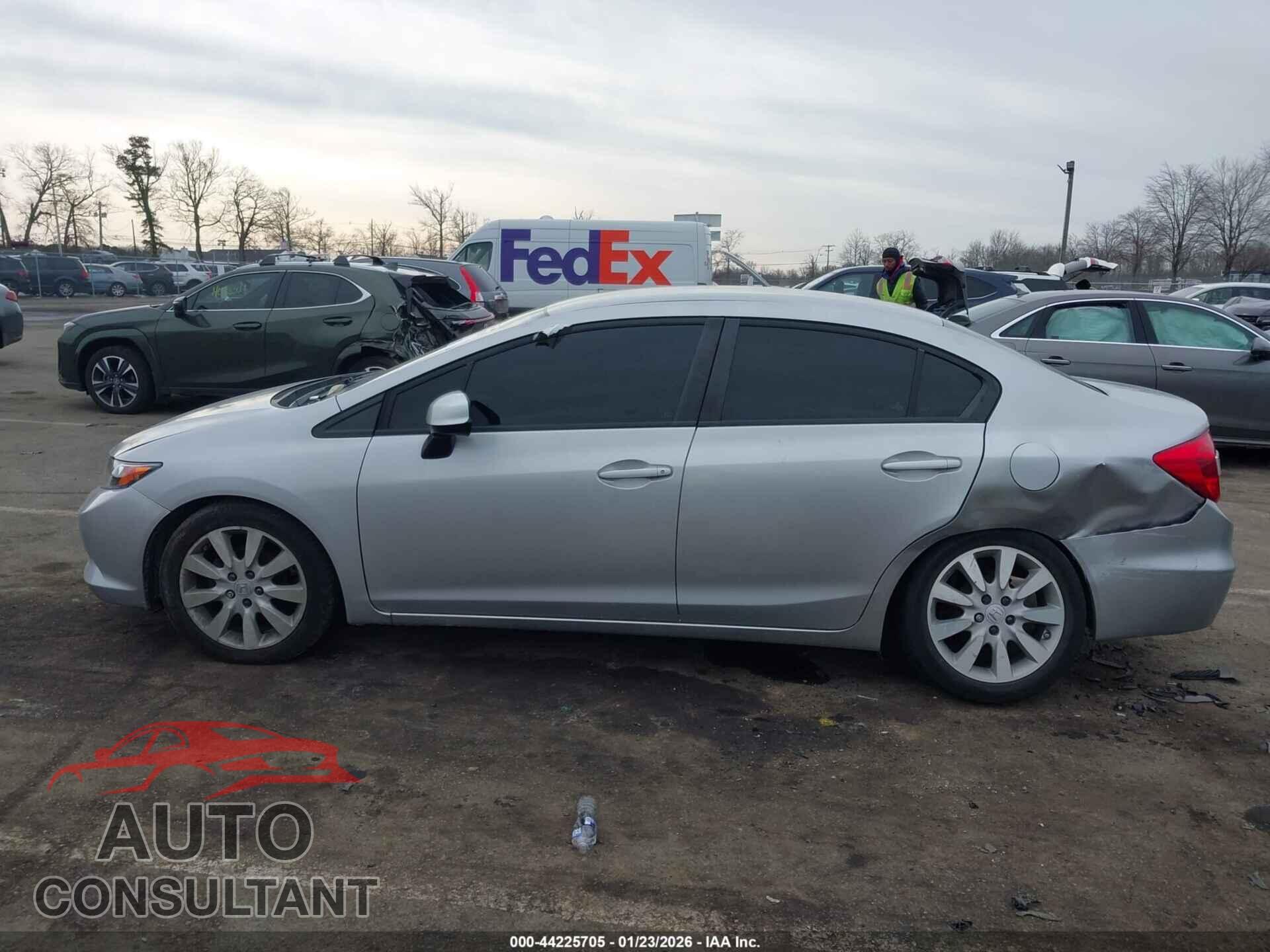HONDA CIVIC 2012 - 19XFB2F54CE392219