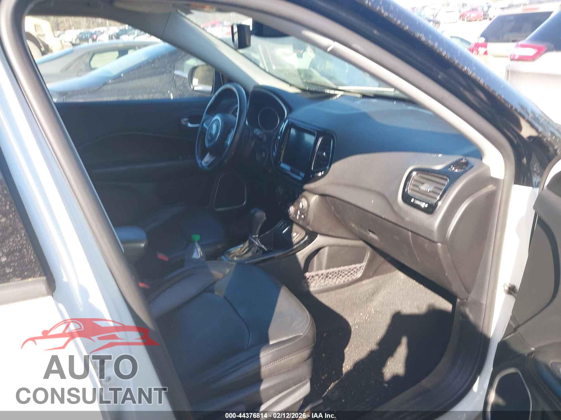 JEEP COMPASS 2020 - 3C4NJCCB3LT198503