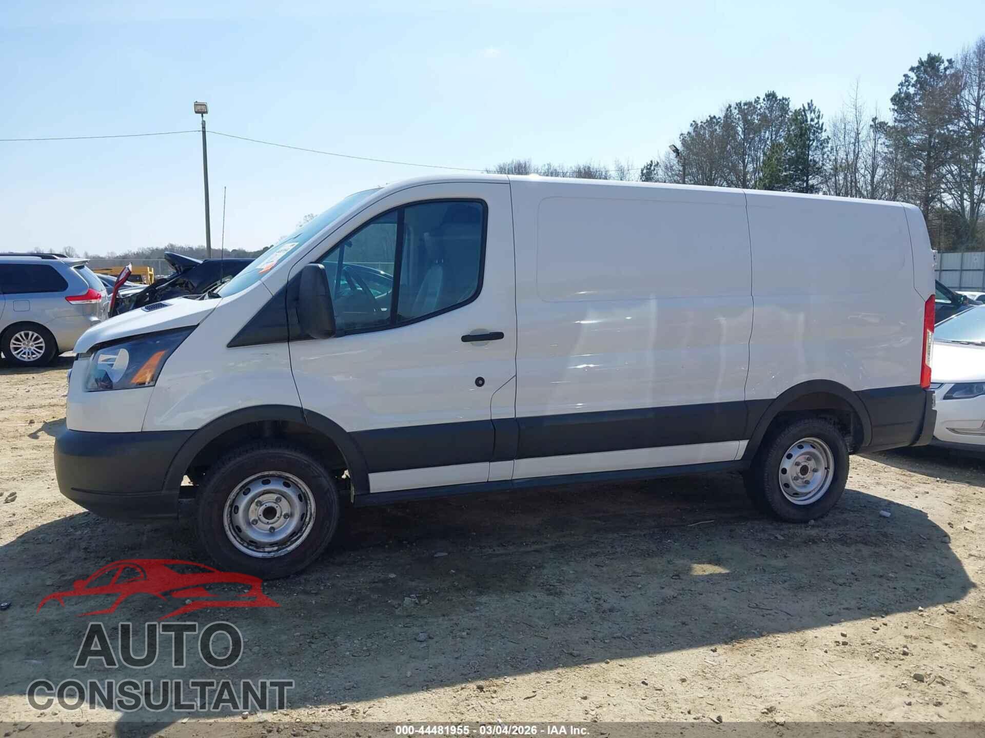 FORD TRANSIT-250 2019 - 1FTYR1ZM5KKB65506