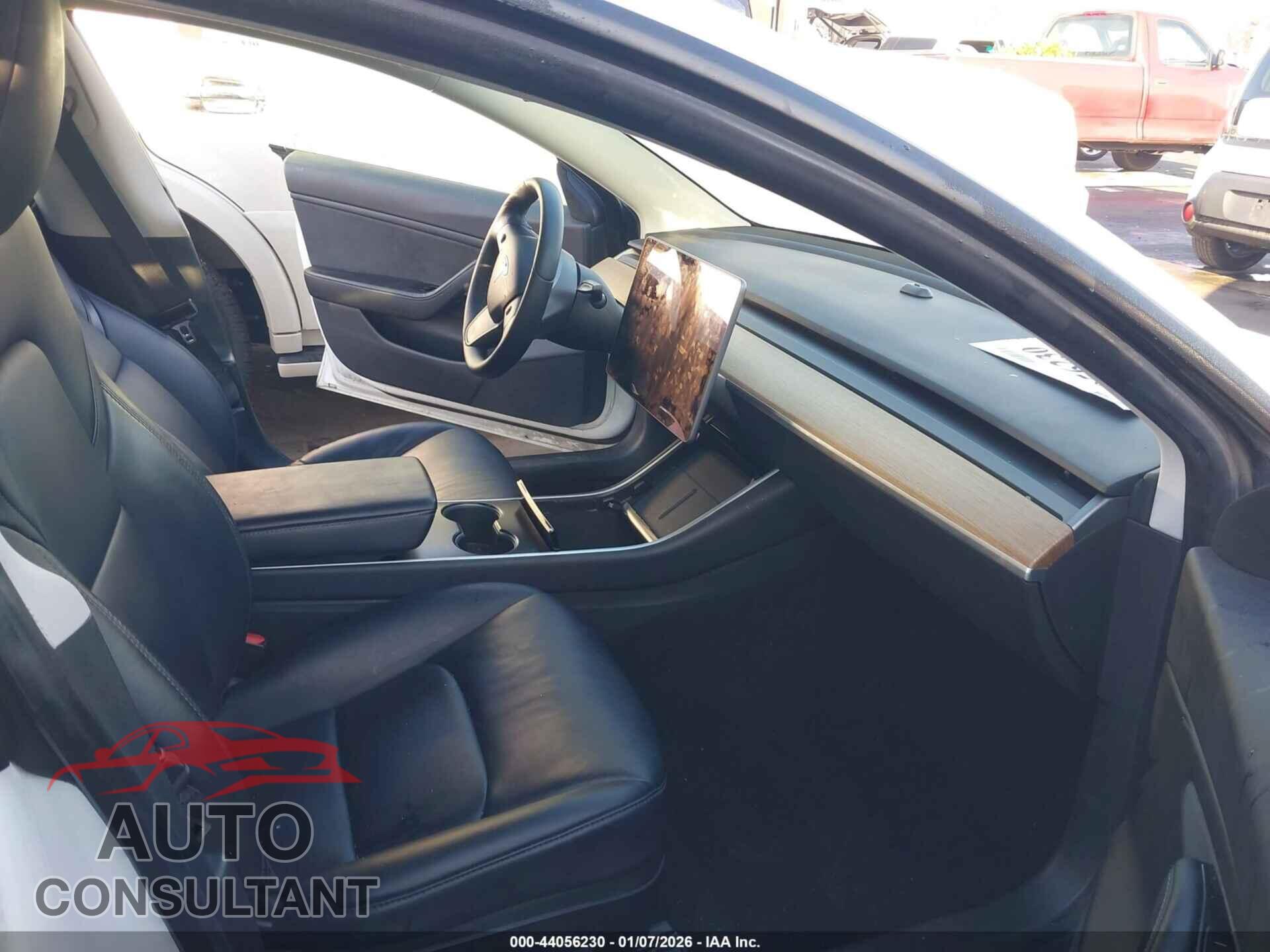 TESLA MODEL 3 2020 - 5YJ3E1EC6LF742030