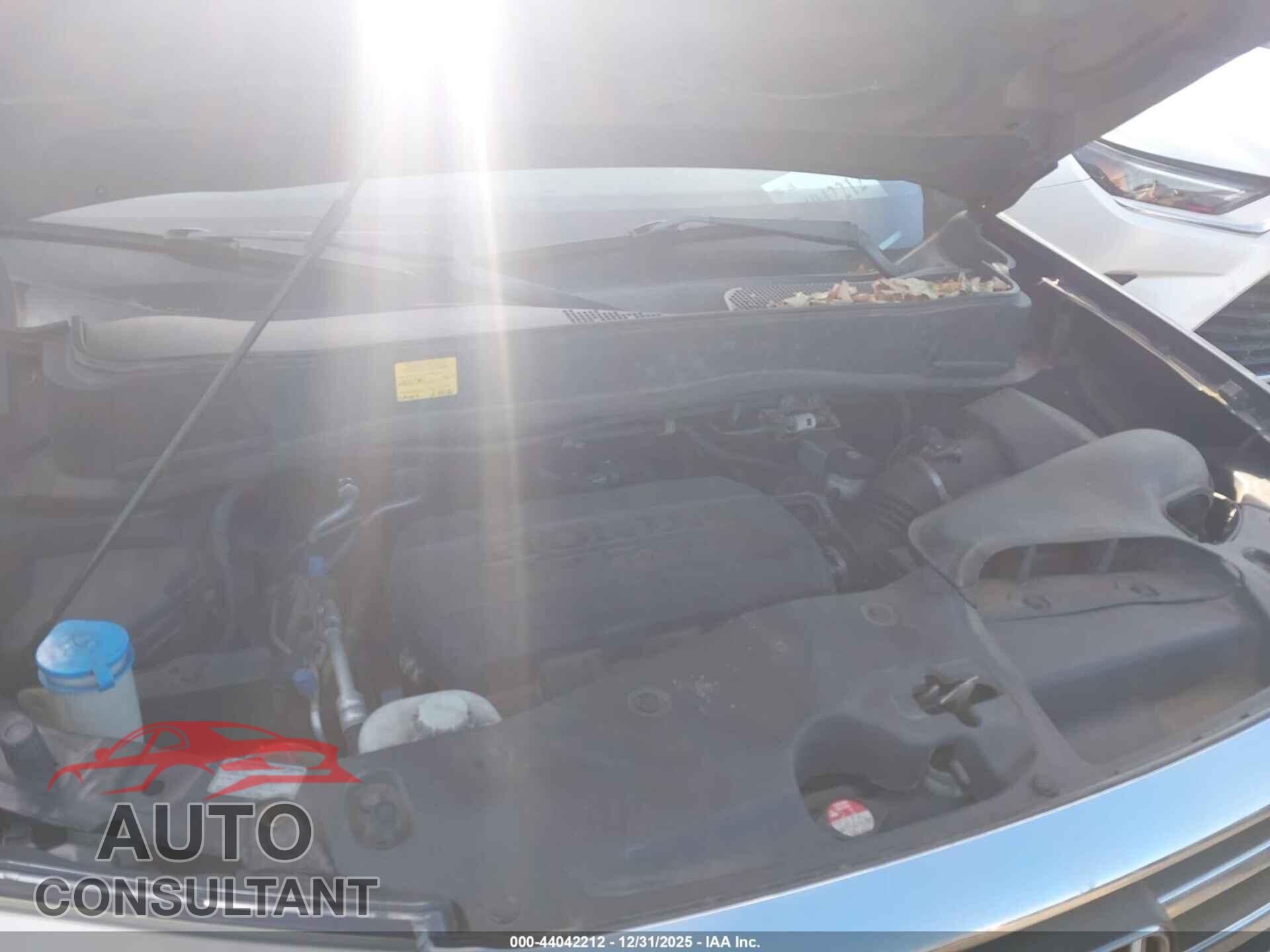 HONDA PILOT 2015 - 5FNYF4H59FB030634