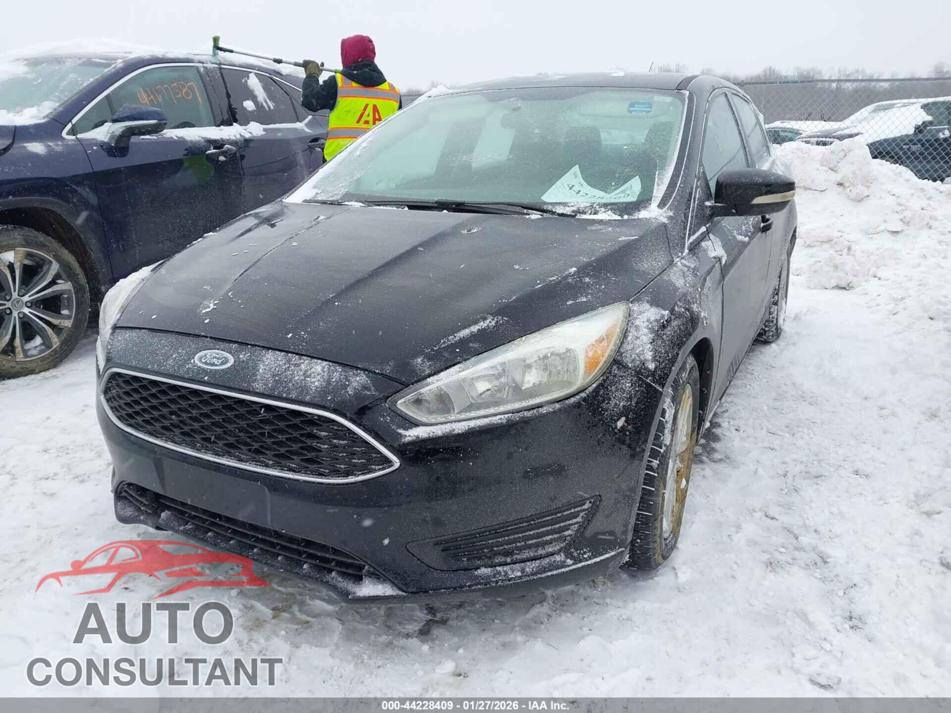FORD FOCUS 2016 - 1FADP3F25GL404336