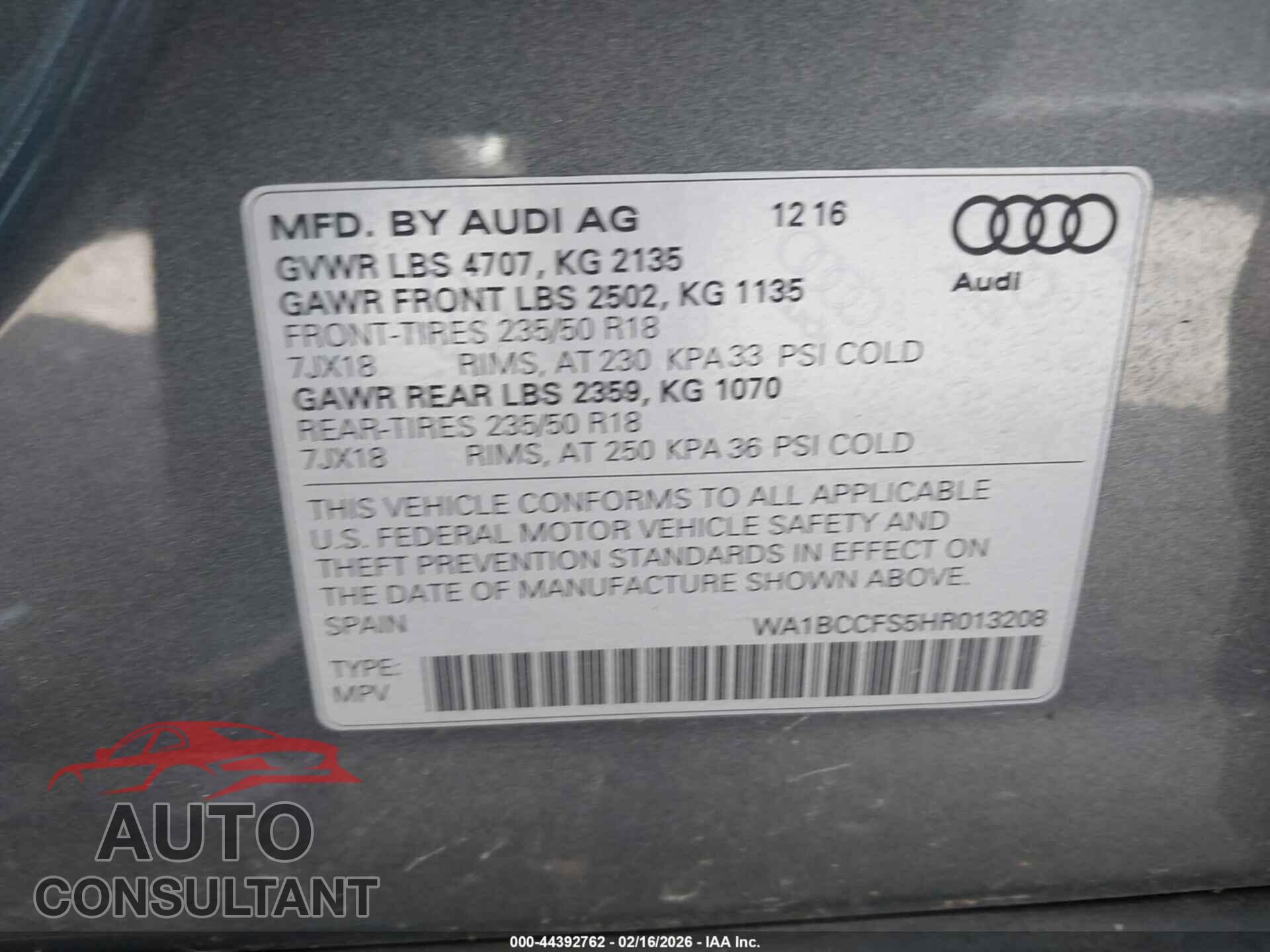 AUDI Q3 2017 - WA1BCCFS5HR013208