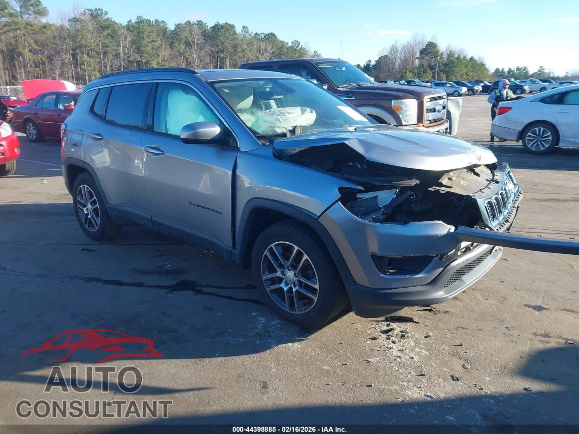JEEP COMPASS 2019 - 3C4NJCBB5KT652444