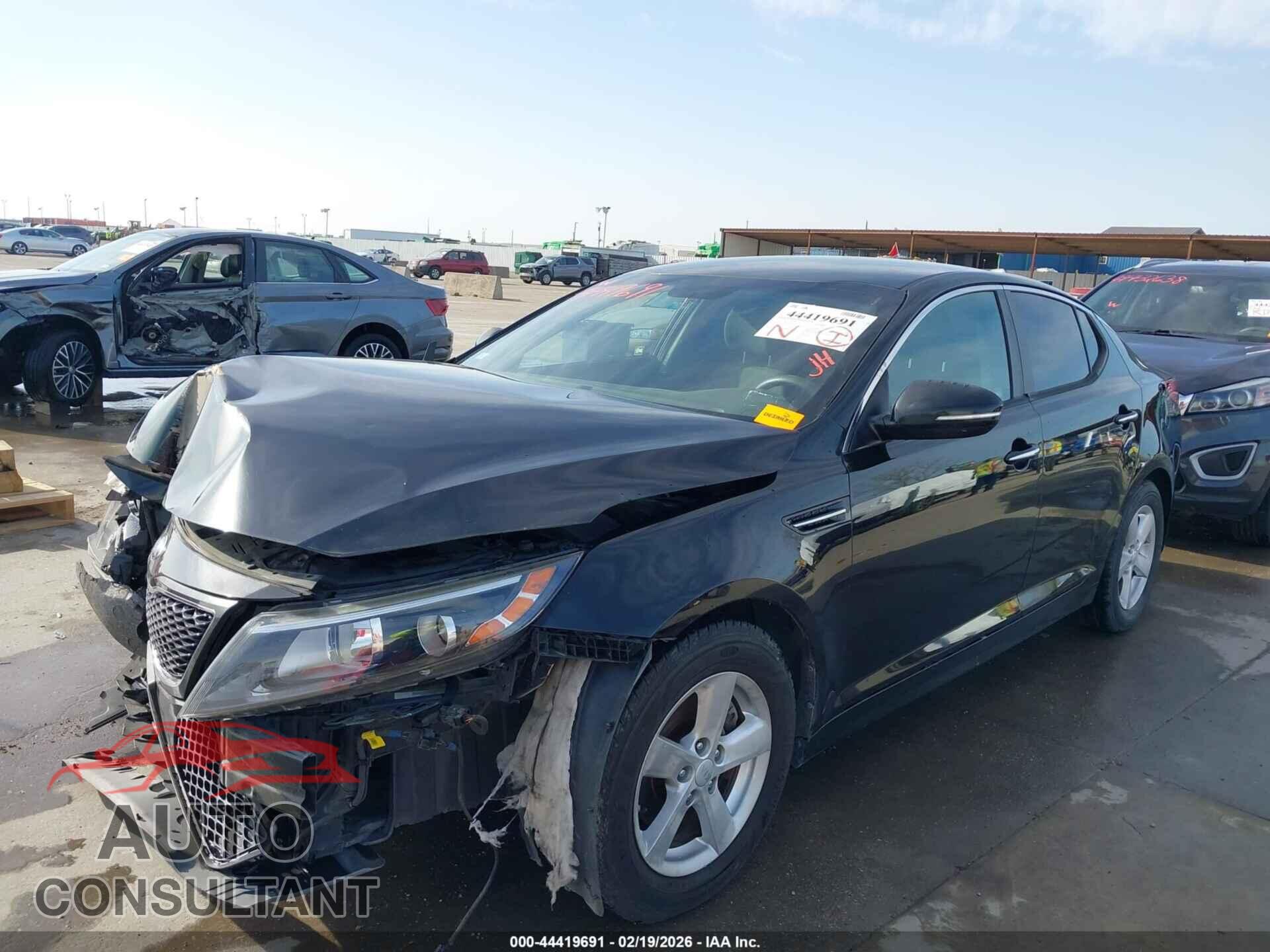 KIA OPTIMA 2015 - KNAGM4A72F5664752