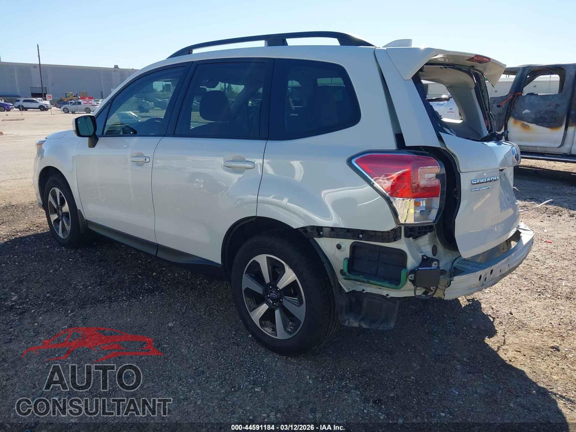 SUBARU FORESTER 2017 - JF2SJAGC0HH570543