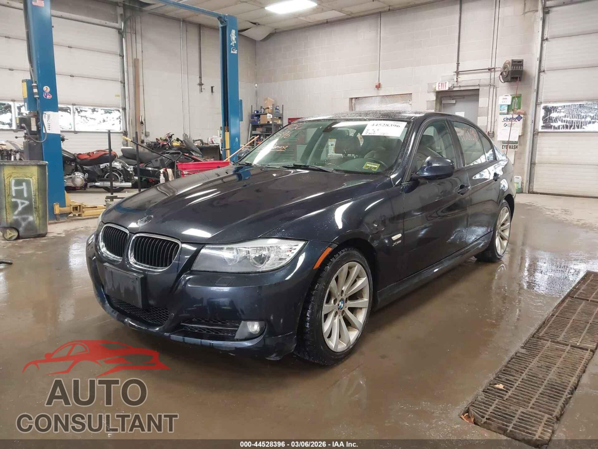 BMW 328I 2010 - WBAPK5C52AA646906
