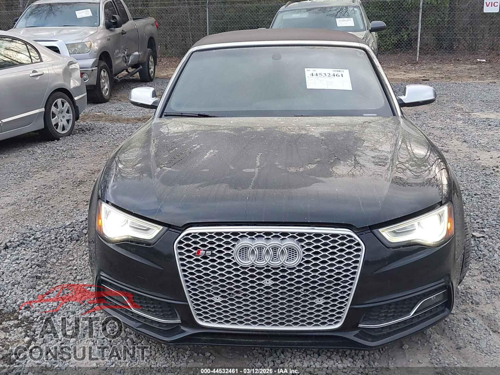 AUDI S5 2013 - WAUCGAFH2DN002334