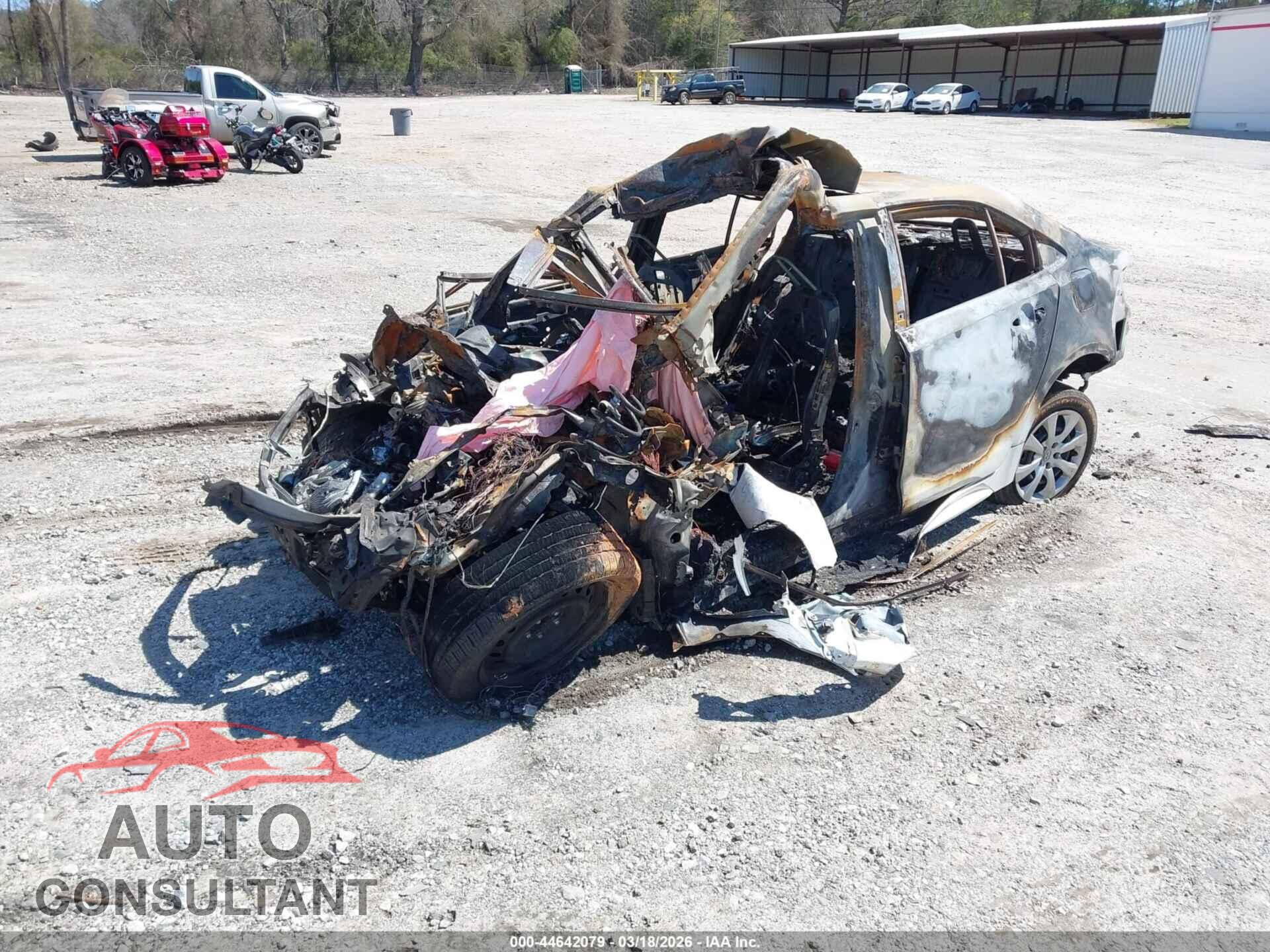 TOYOTA COROLLA 2020 - 5YFEPRAE2LP045077