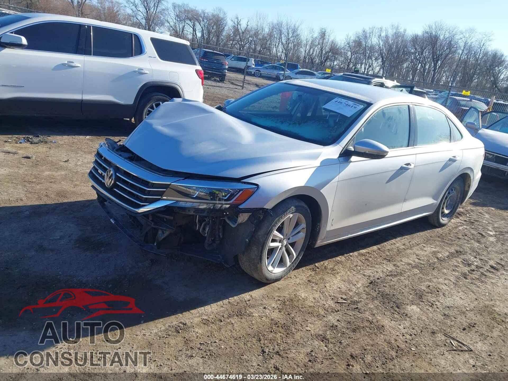 VOLKSWAGEN PASSAT 2020 - 1VWAA7A39LC005491