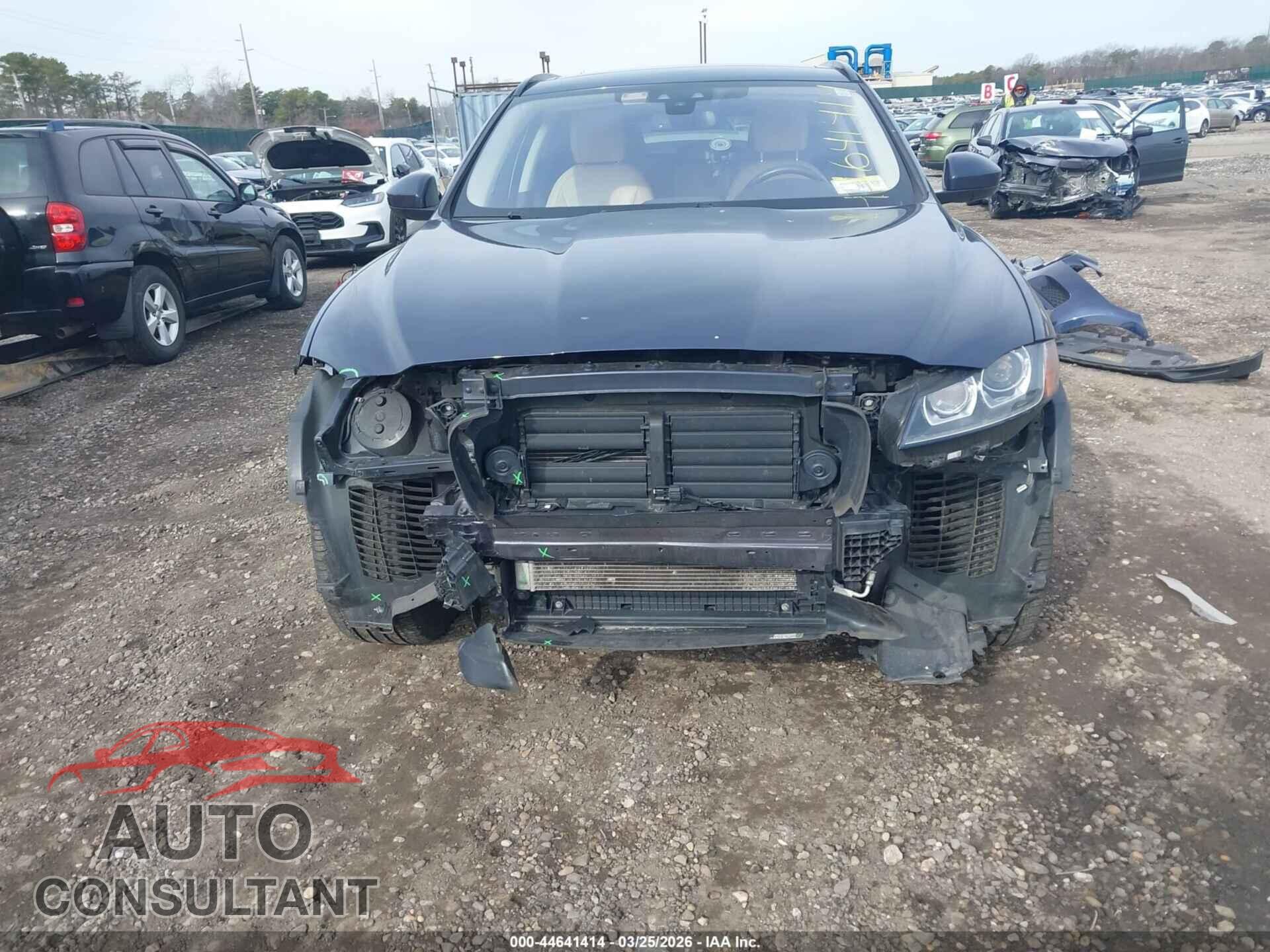 JAGUAR F-PACE 2017 - SADCK2BV8HA087488