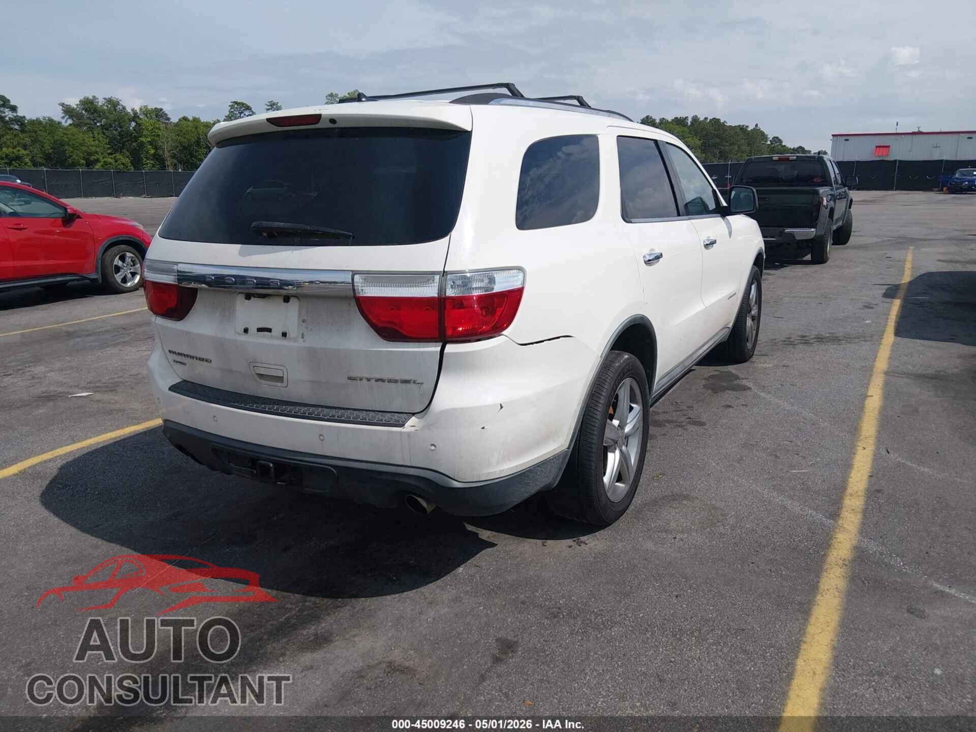 DODGE DURANGO 2012 - 1C4SDJET5CC211588