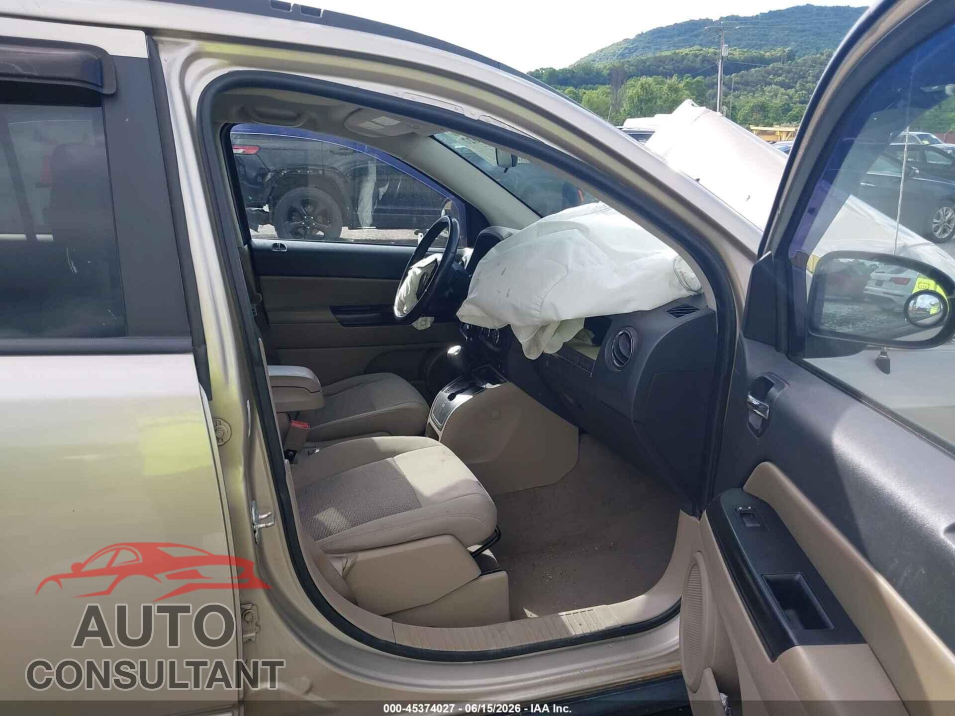 JEEP COMPASS 2010 - 1J4NF1FB1AD623358