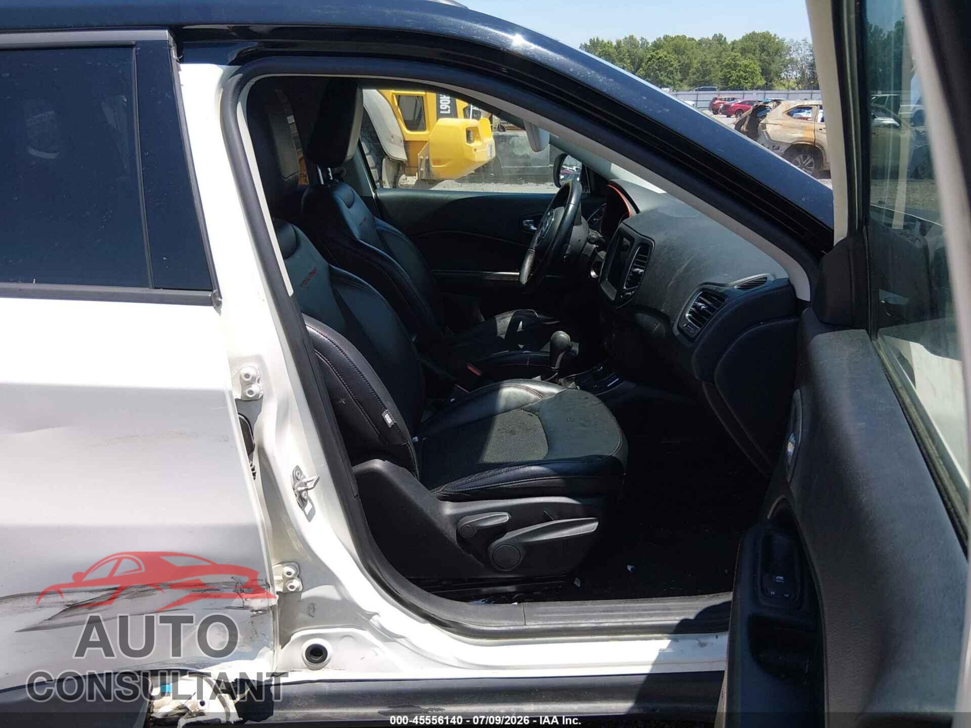 JEEP COMPASS 2017 - 3C4NJDDB4HT597643