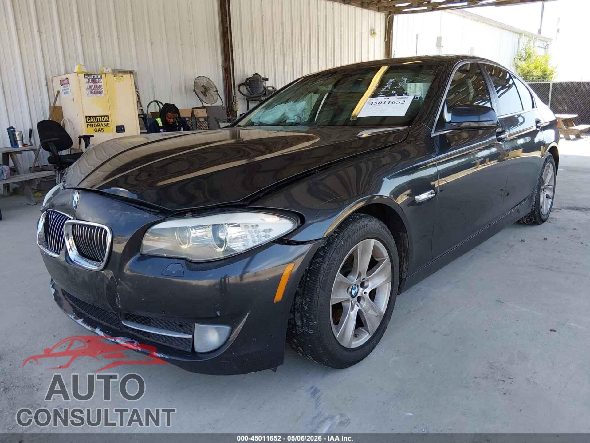BMW 528I 2012 - WBAXG5C52CDW85367