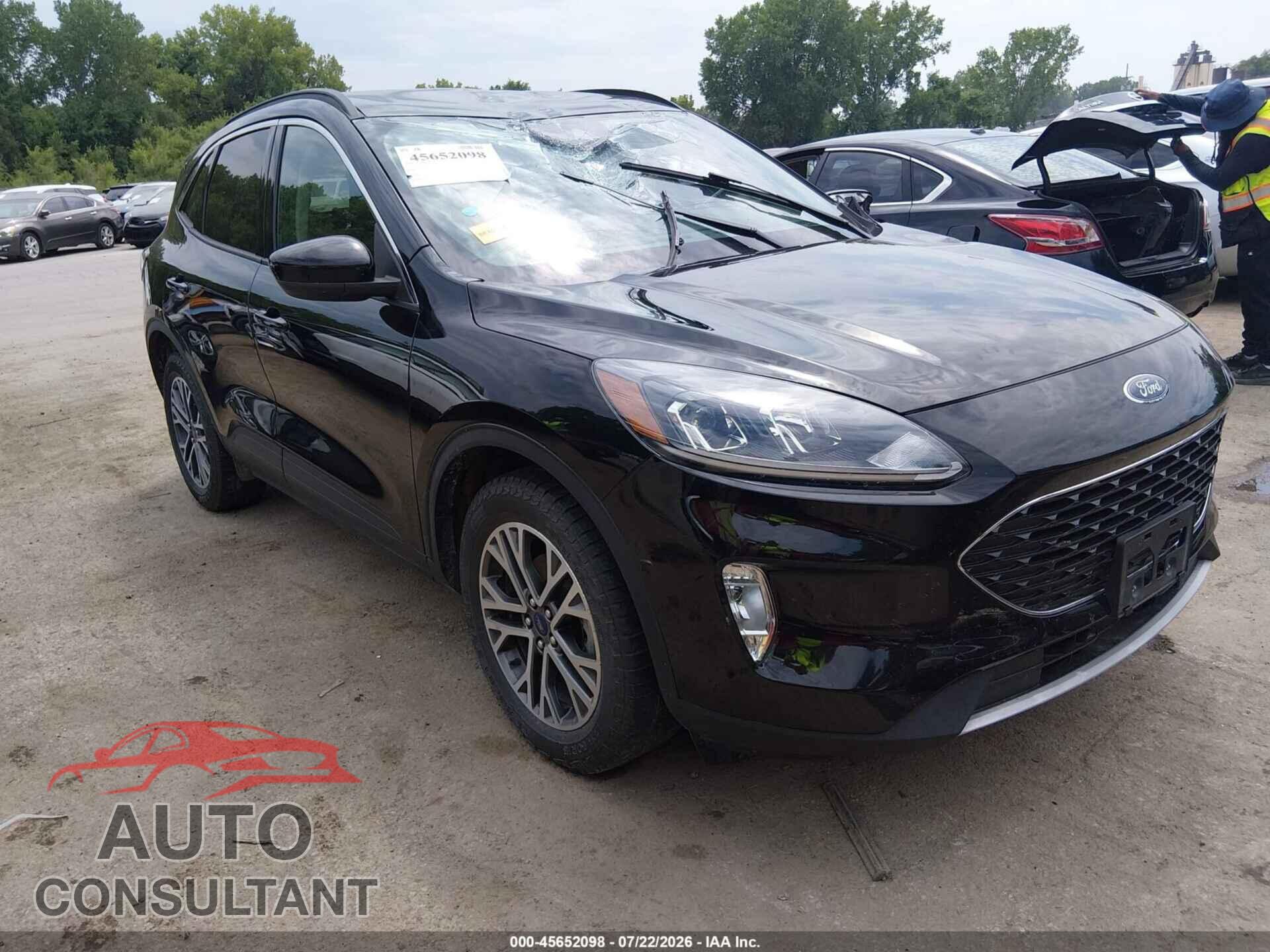 FORD ESCAPE 2020 - 1FMCU9H60LUA81752