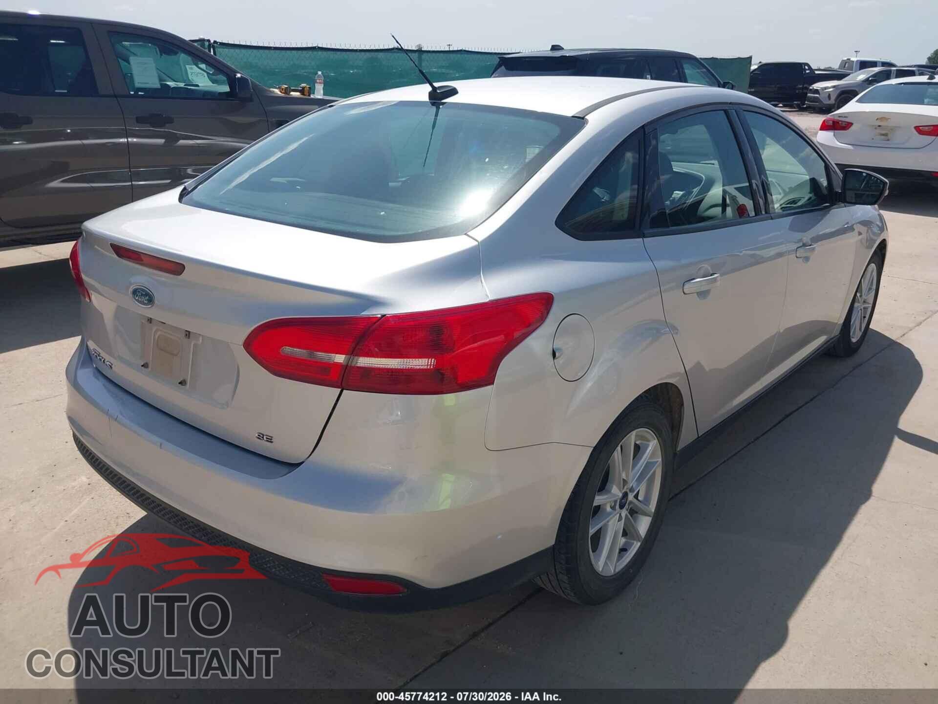 FORD FOCUS 2017 - 1FADP3F20HL288433