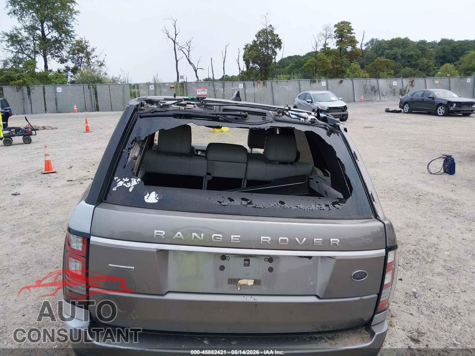 LAND ROVER RANGE ROVER 2017 - SALGS2FE4HA323831