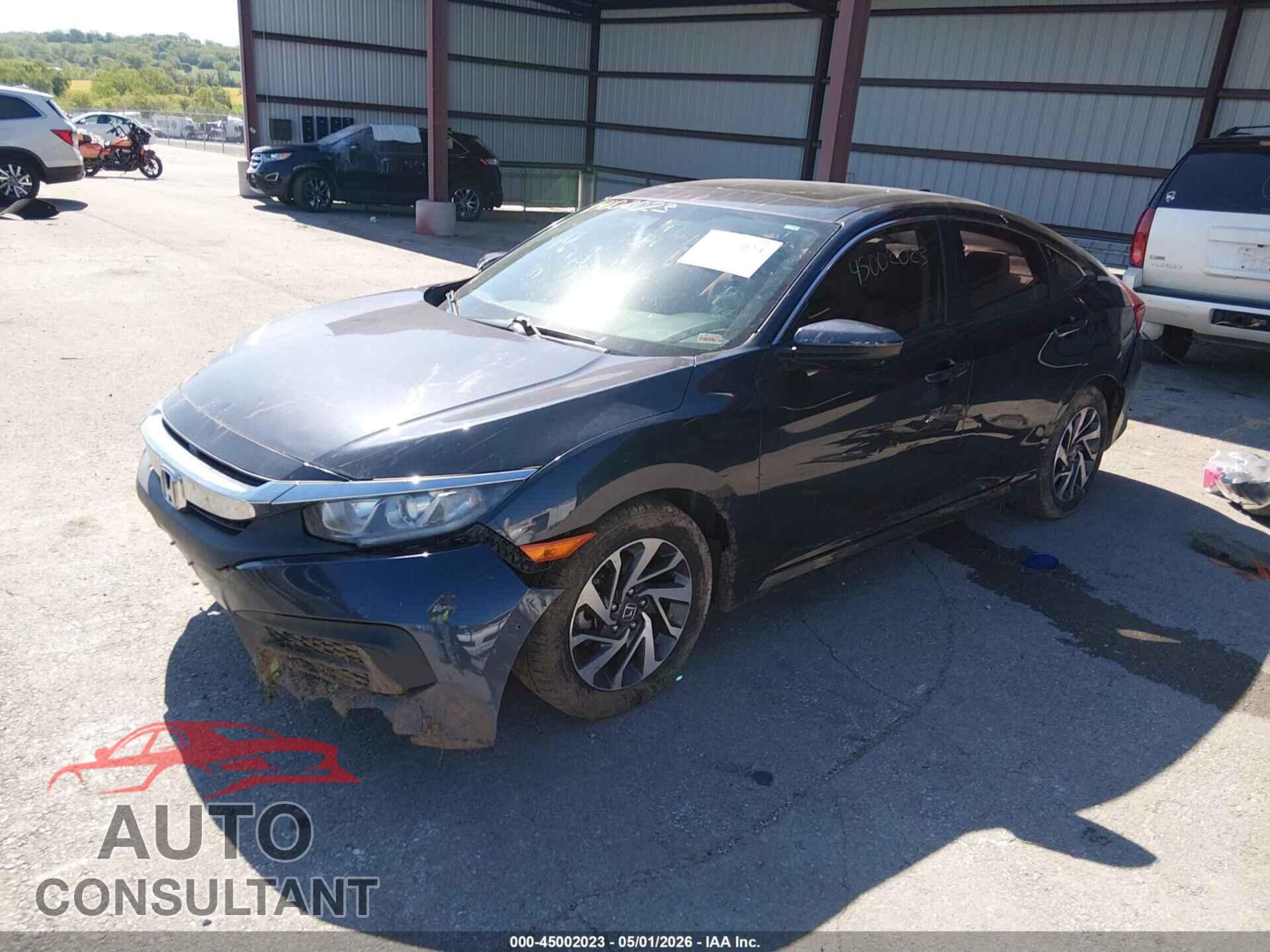 HONDA CIVIC 2018 - 2HGFC2F76JH565501
