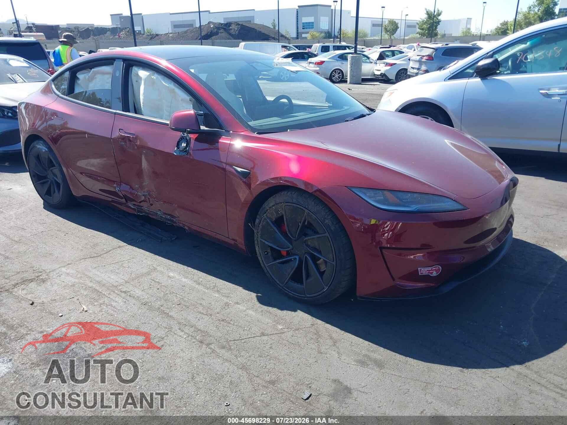 TESLA MODEL 3 2024 - 5YJ3E1ET2RF770738
