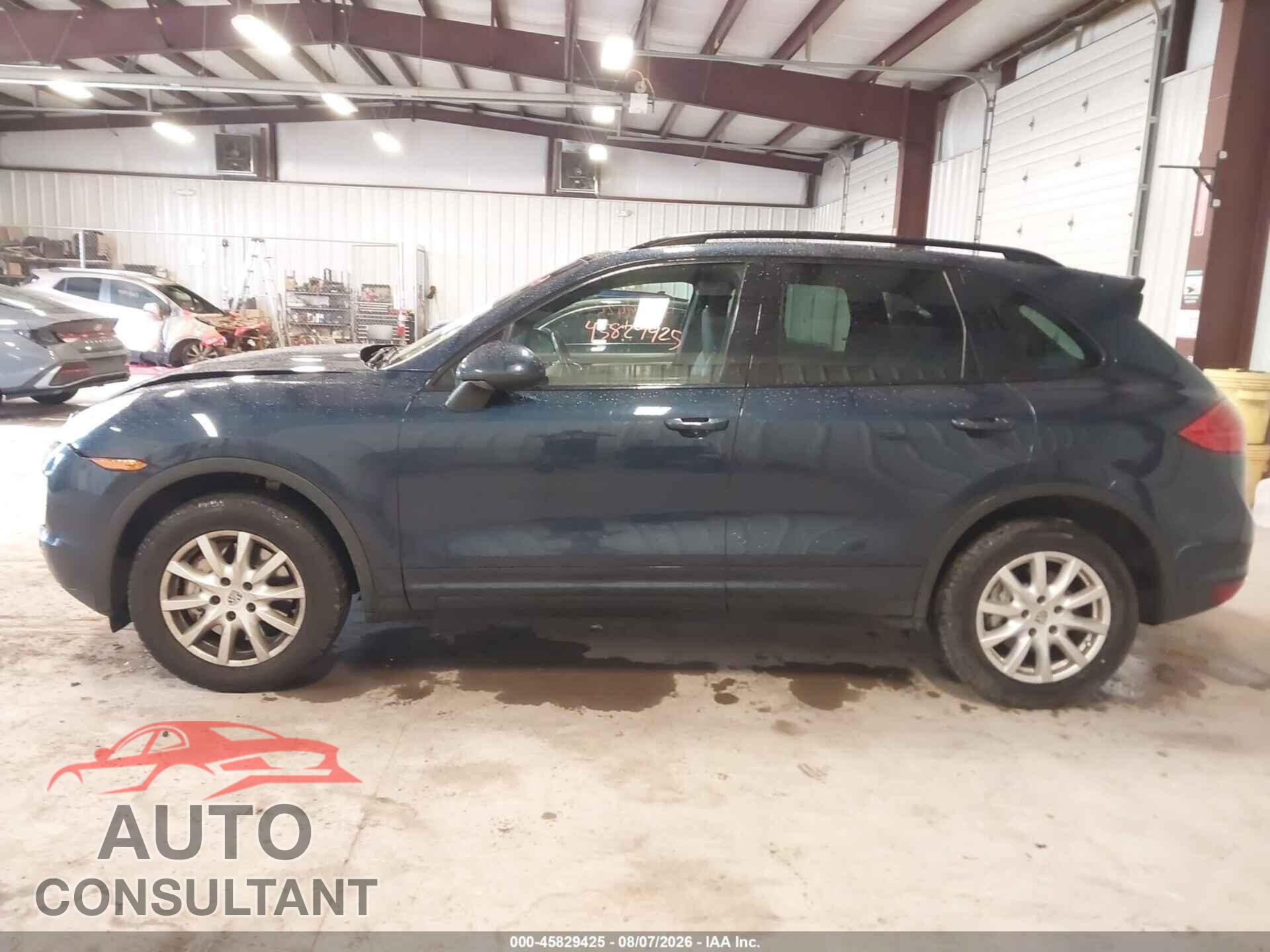 PORSCHE CAYENNE 2012 - WP1AB2A24CLA45311