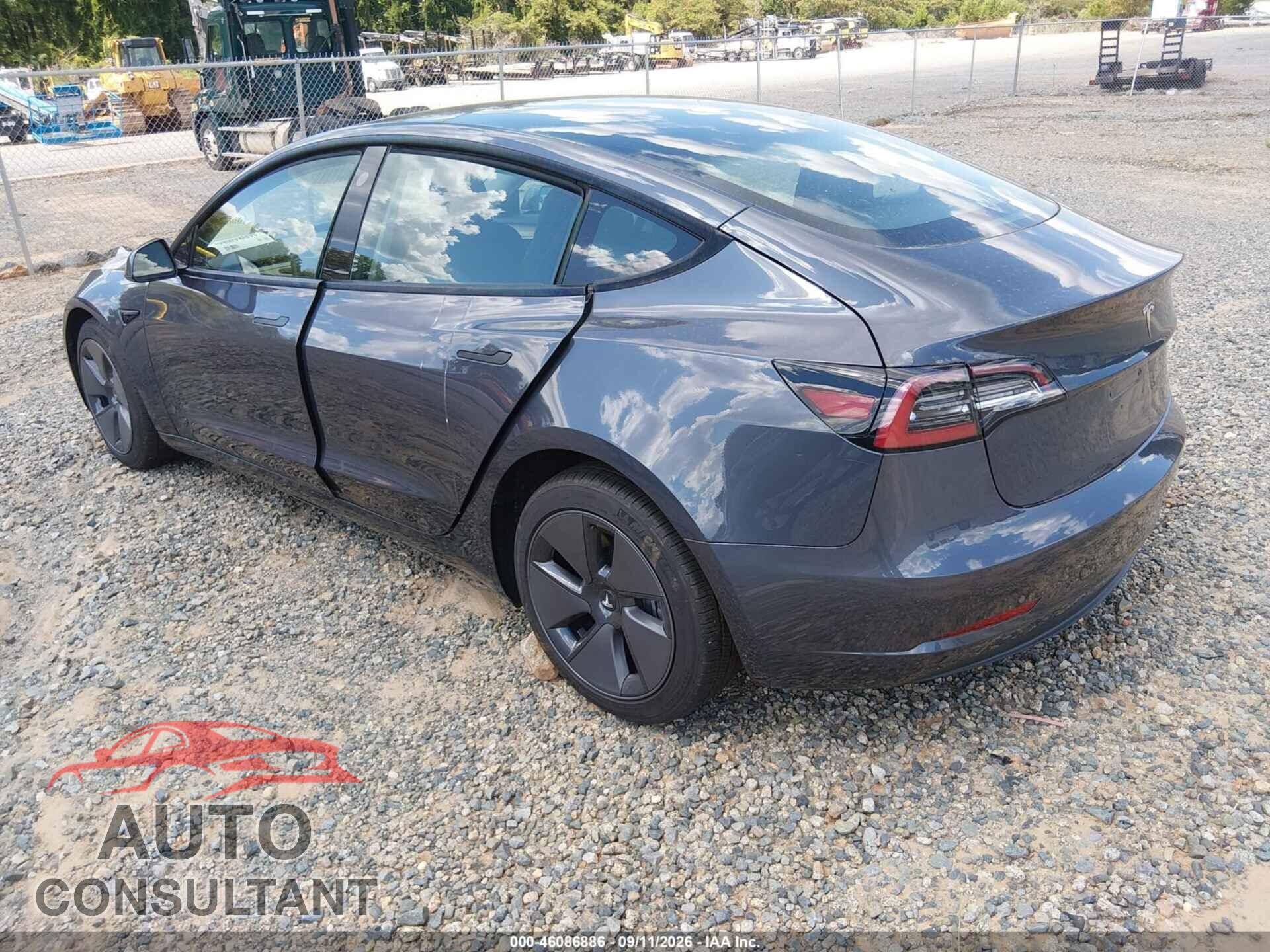 TESLA MODEL 3 2023 - 5YJ3E1EA5PF407247