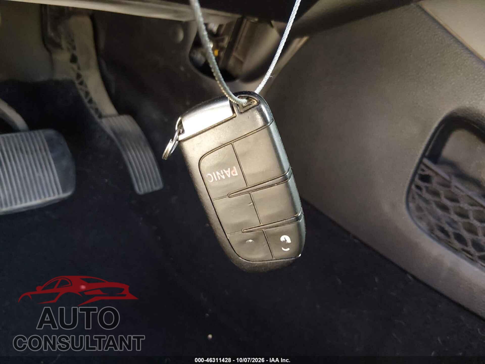 DODGE JOURNEY 2017 - 3C4PDCBBXHT562800