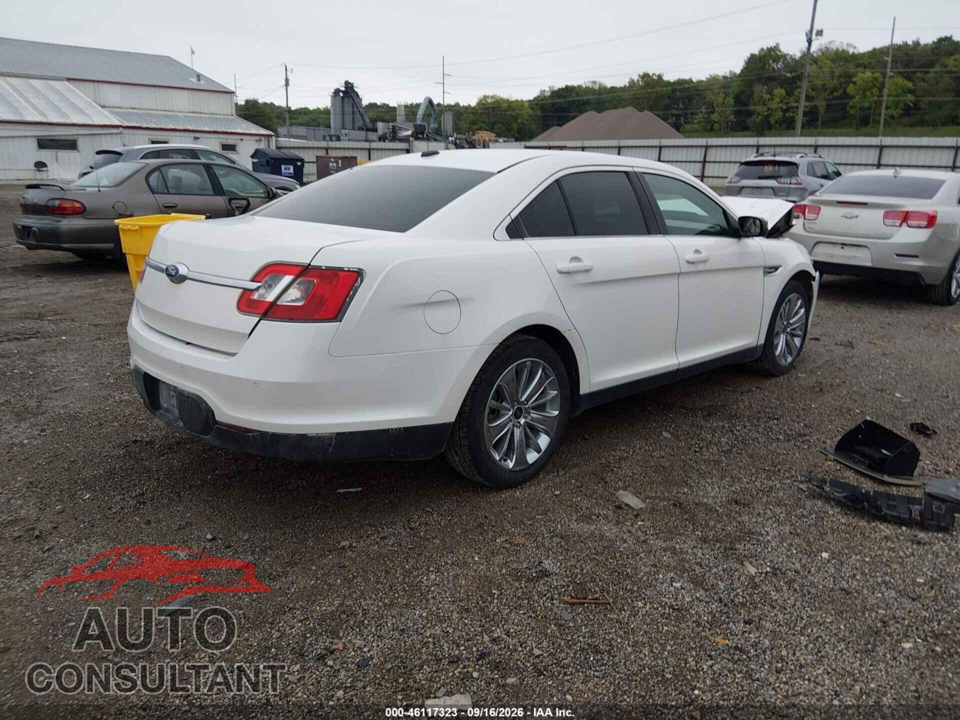 FORD TAURUS 2012 - 1FAHP2FW9CG116403