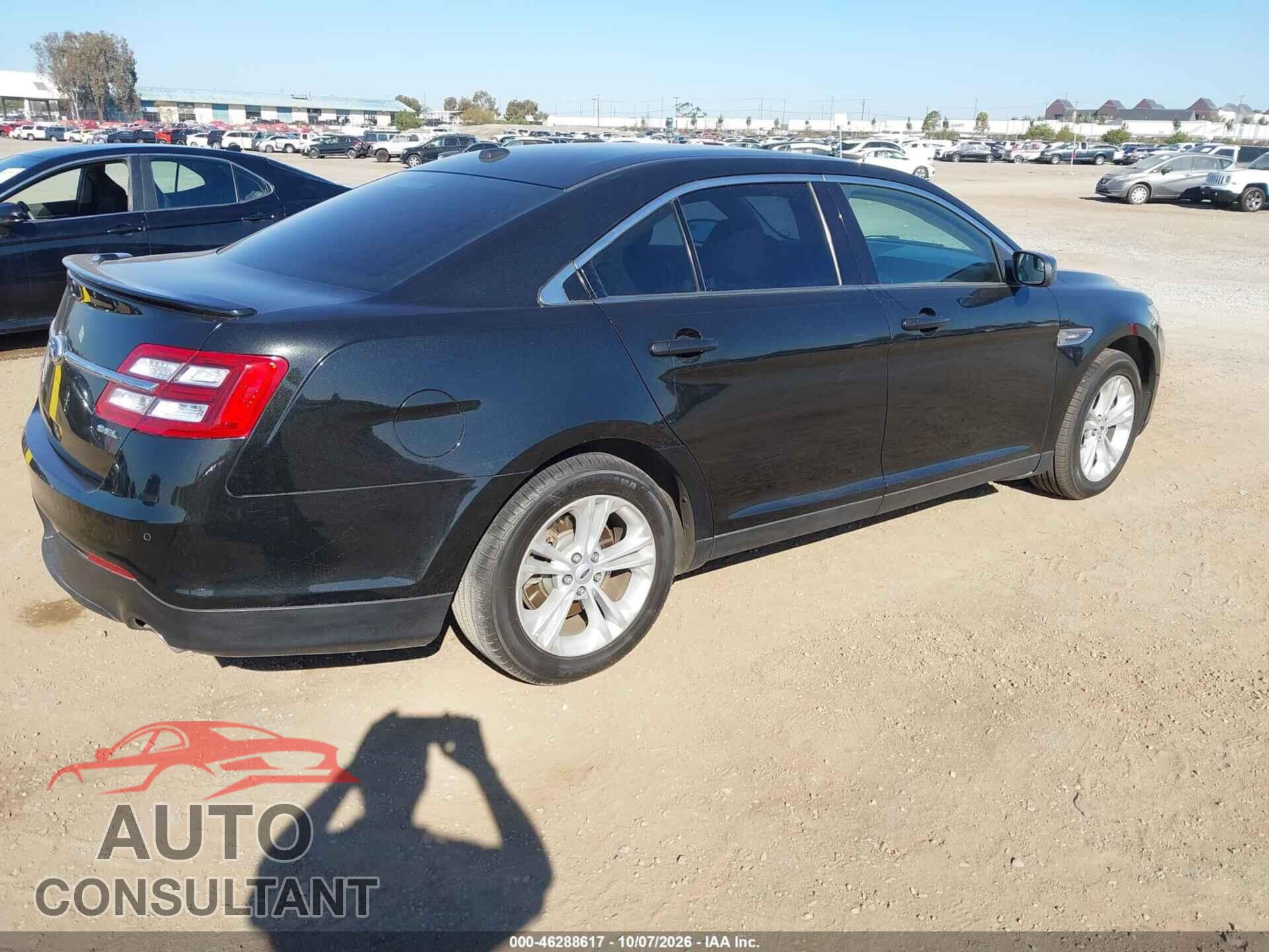 FORD TAURUS 2013 - 1FAHP2E81DG120952