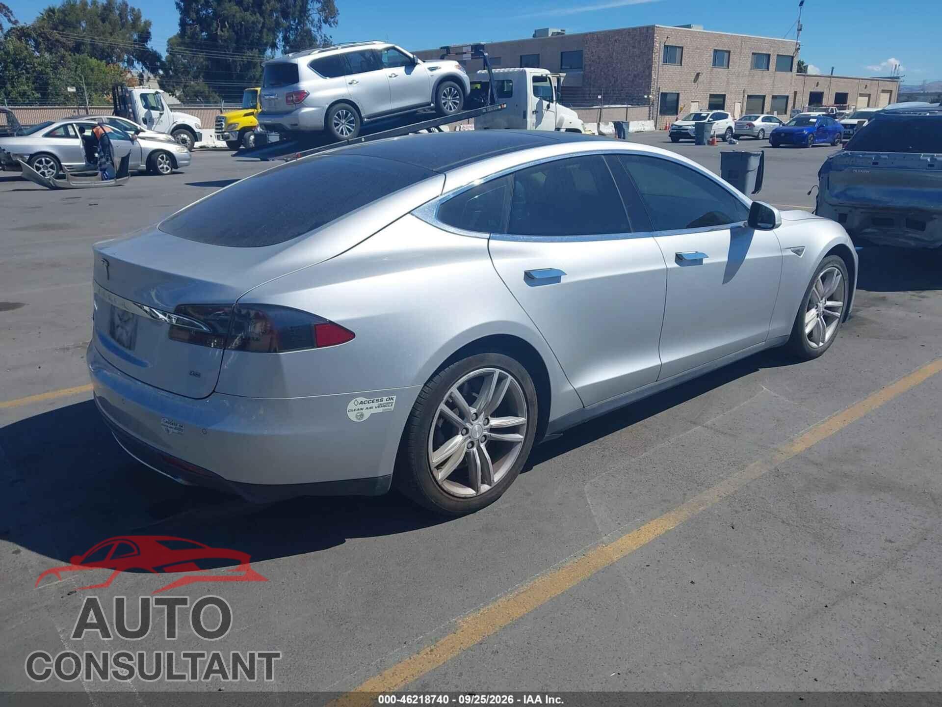 TESLA MODEL S 2013 - 5YJSA1CN2DFP26274
