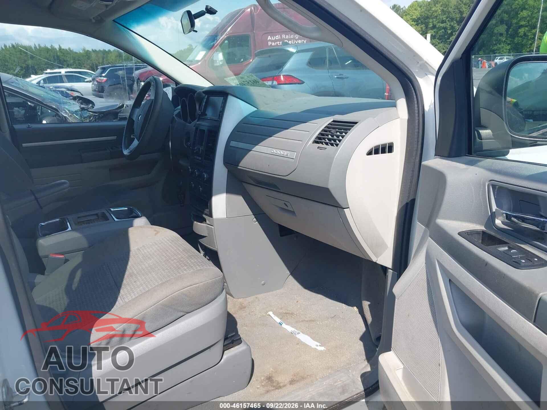 DODGE GRAND CARAVAN 2010 - 2D4RN3D10AR342829