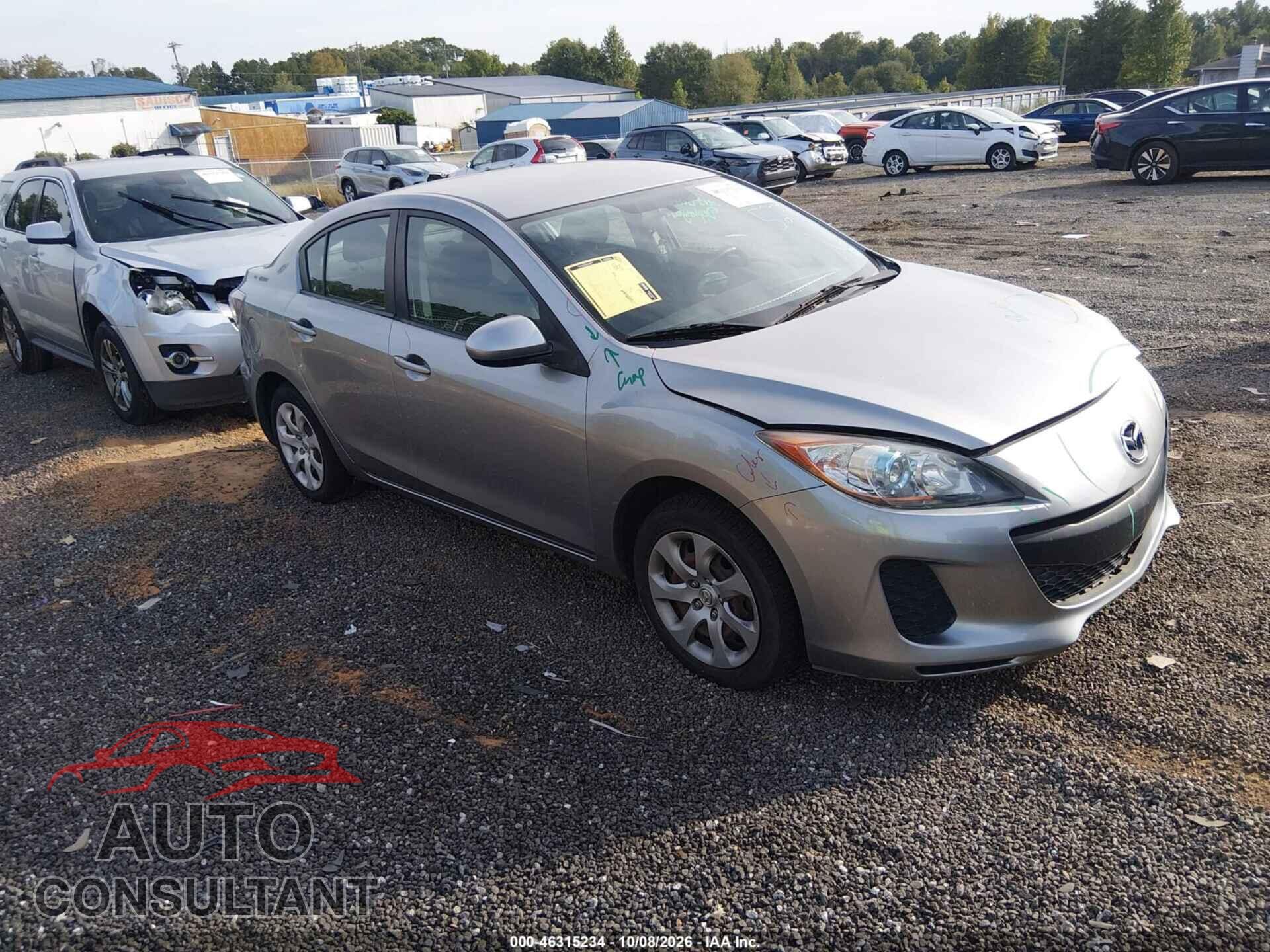 MAZDA MAZDA3 2013 - JM1BL1U72D1851908