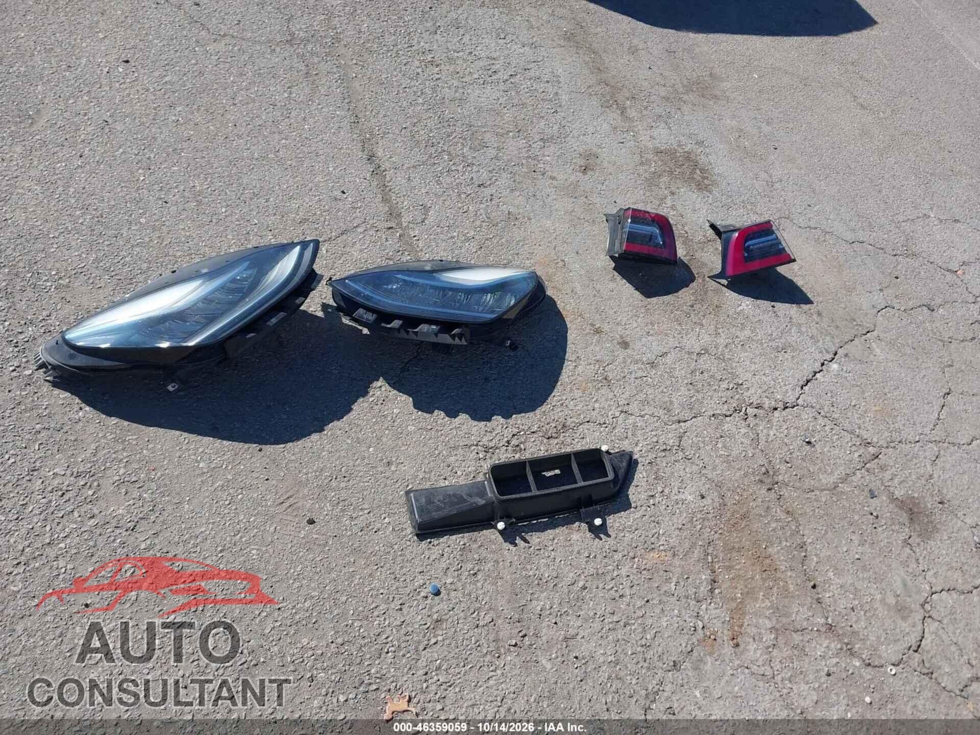 TESLA MODEL 3 2018 - 5YJ3E1EA3JF025189
