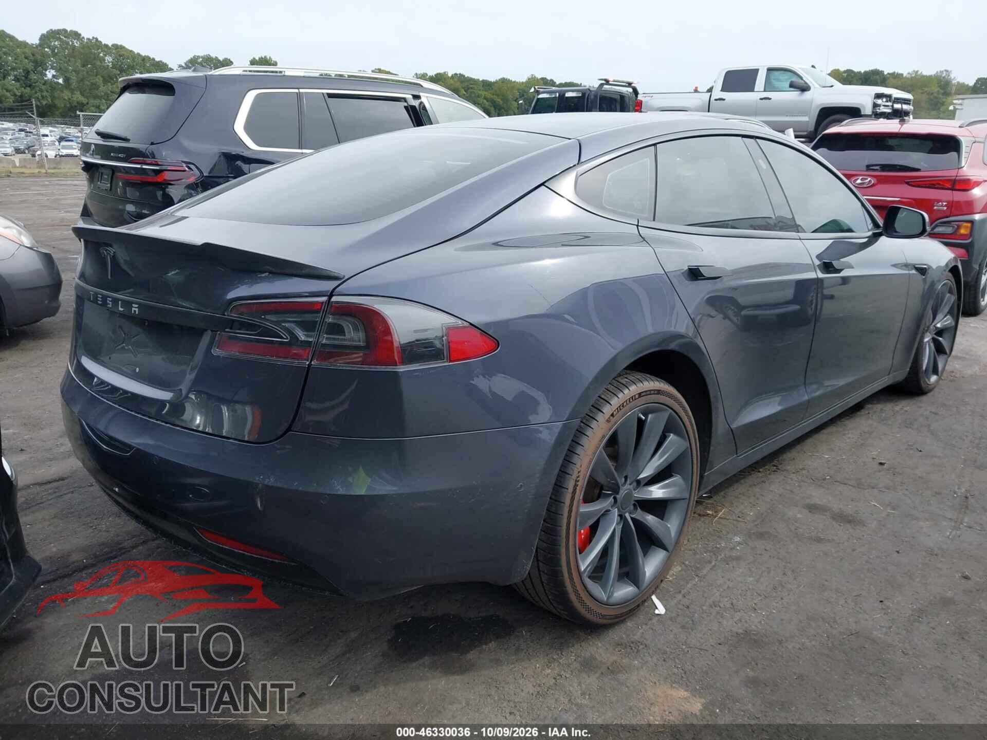 TESLA MODEL S 2017 - 5YJSA1E23HF229842