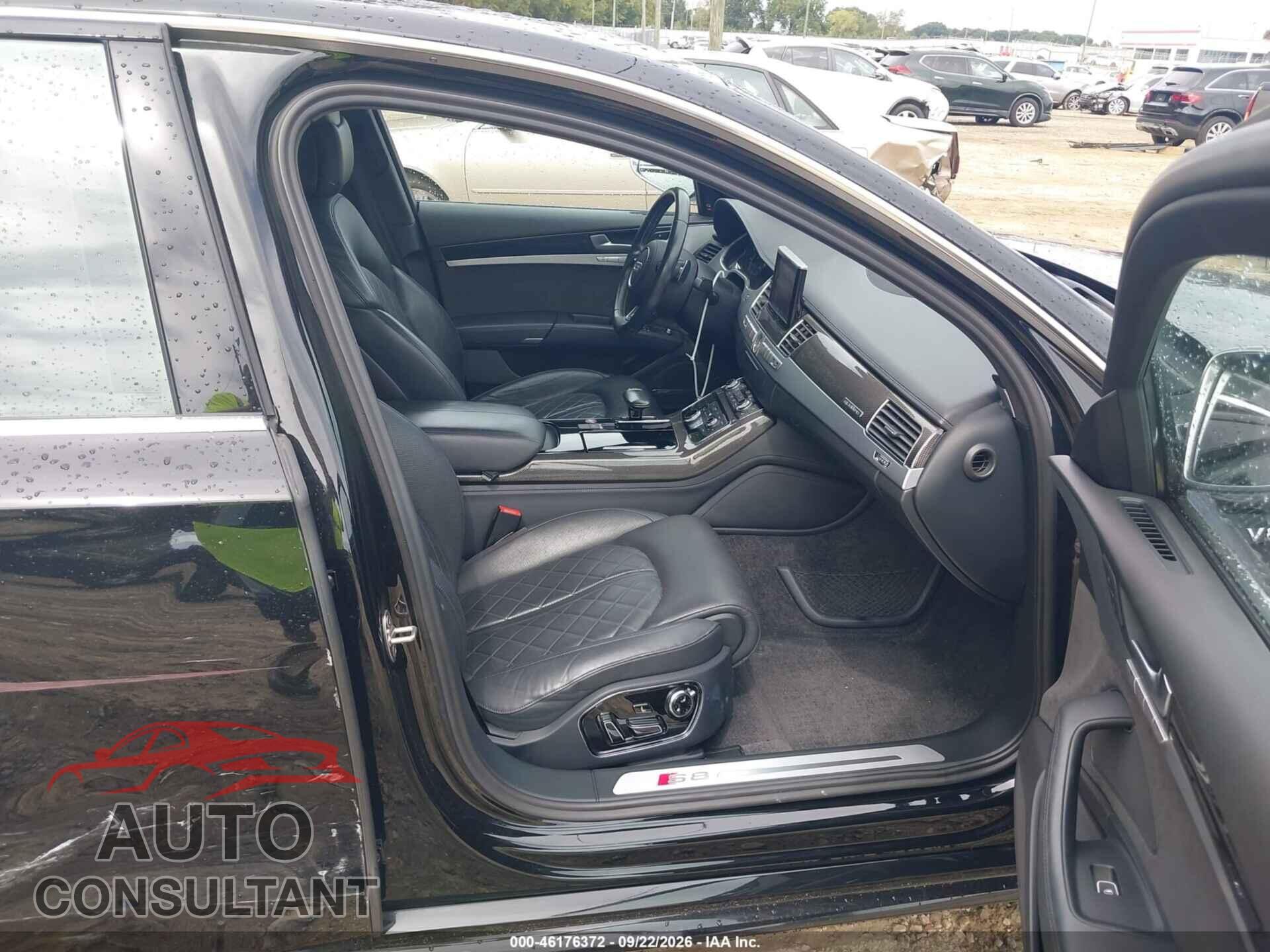 AUDI S8 2016 - WAUJSAFD4GN007350