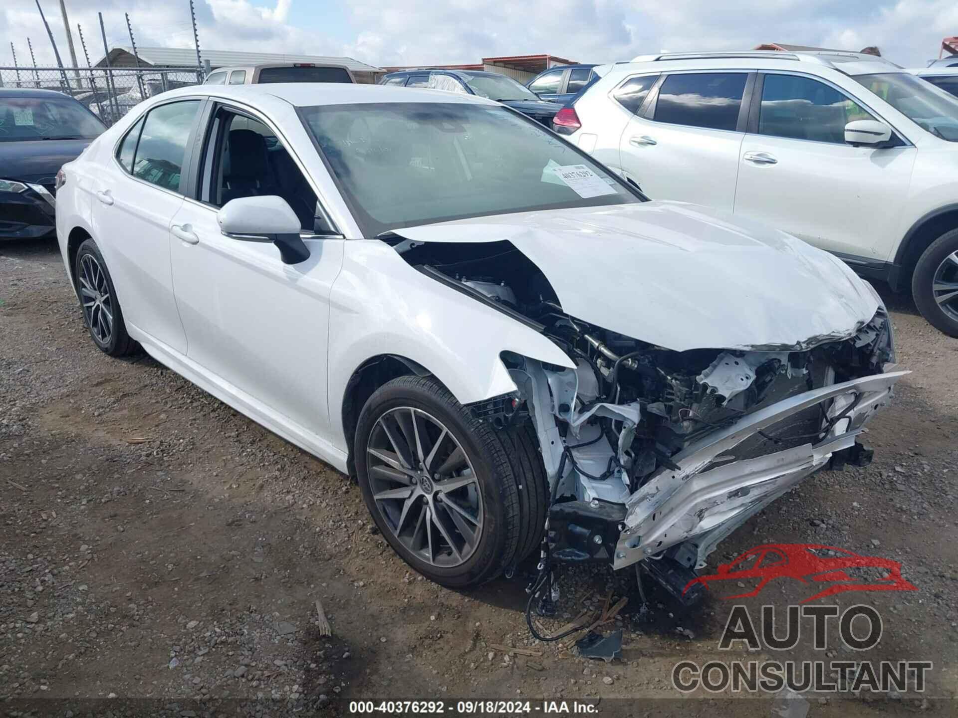 TOYOTA CAMRY 2024 - 4T1G11AK6RU902753