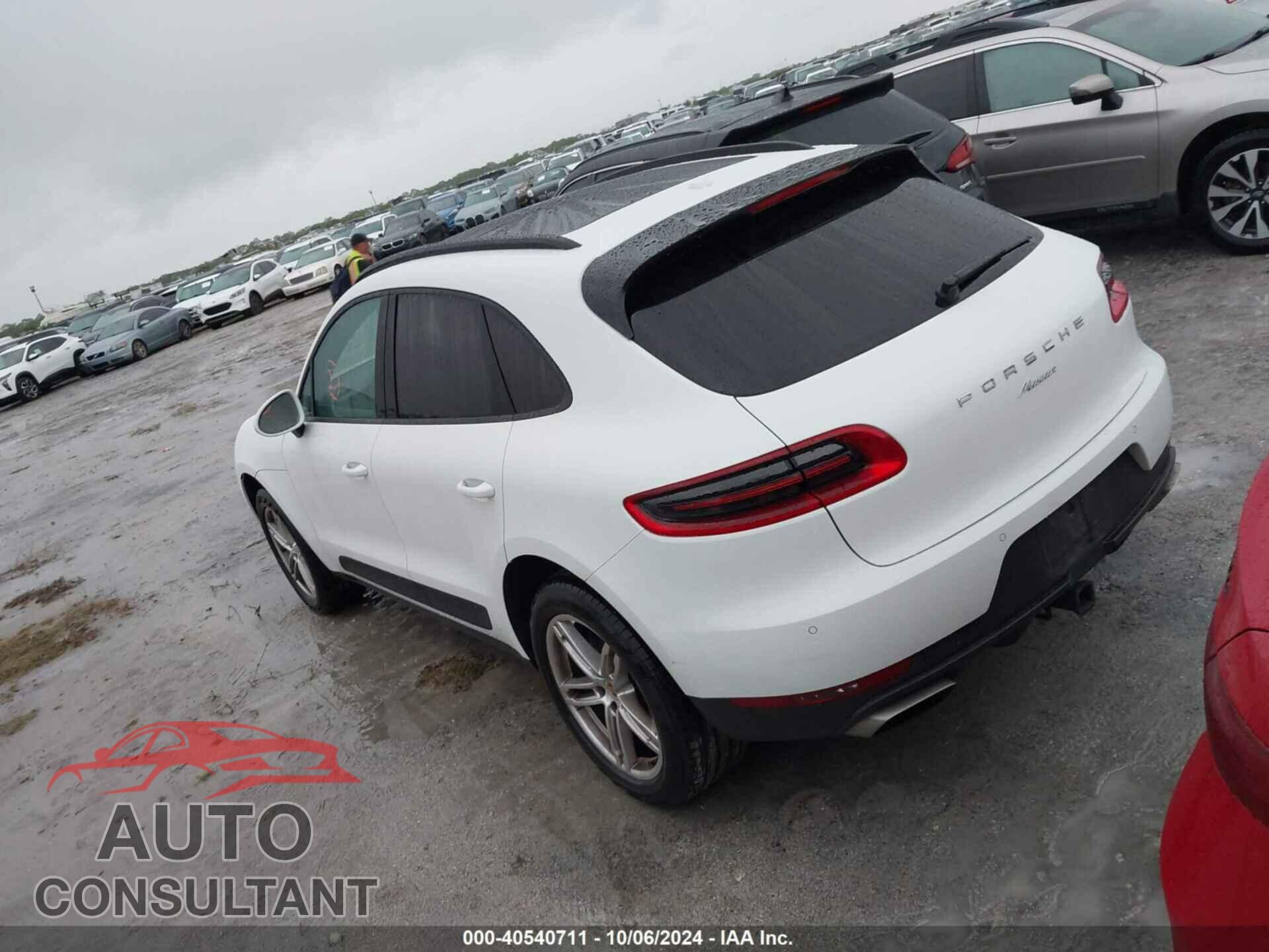 PORSCHE MACAN 2017 - WP1AA2A52HLB09432