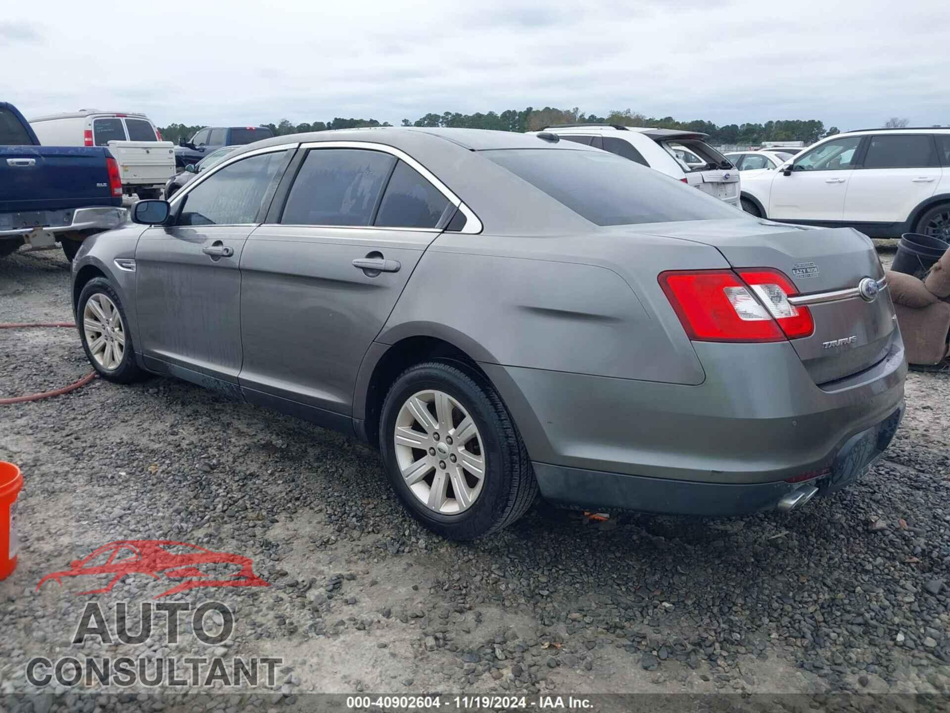 FORD TAURUS 2011 - 1FAHP2EW2BG100818