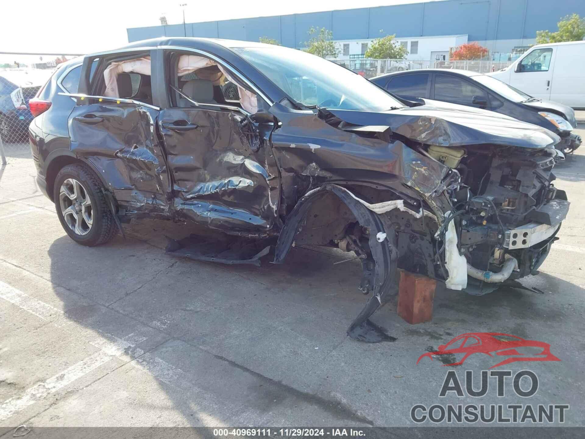 HONDA CR-V 2018 - 7FARW1H89JE035343